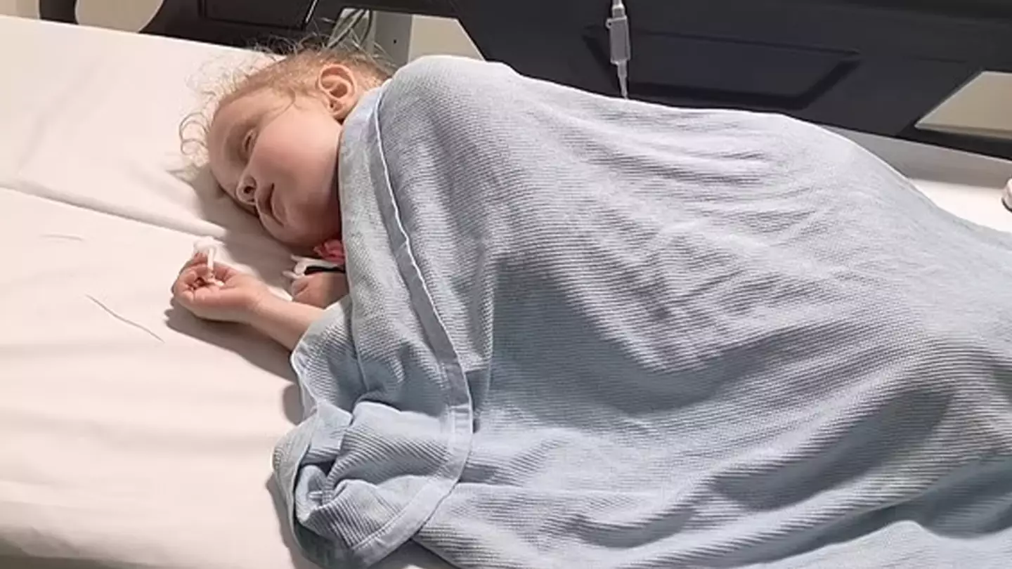 Toddler left unresponsive after consuming popular drink as experts issue urgent warning for 'dangerous' beverage