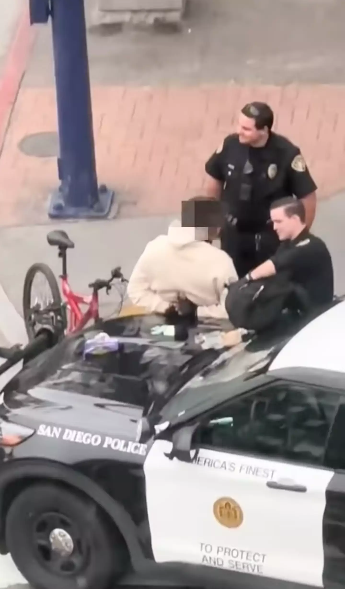 The police officers looked baffled.