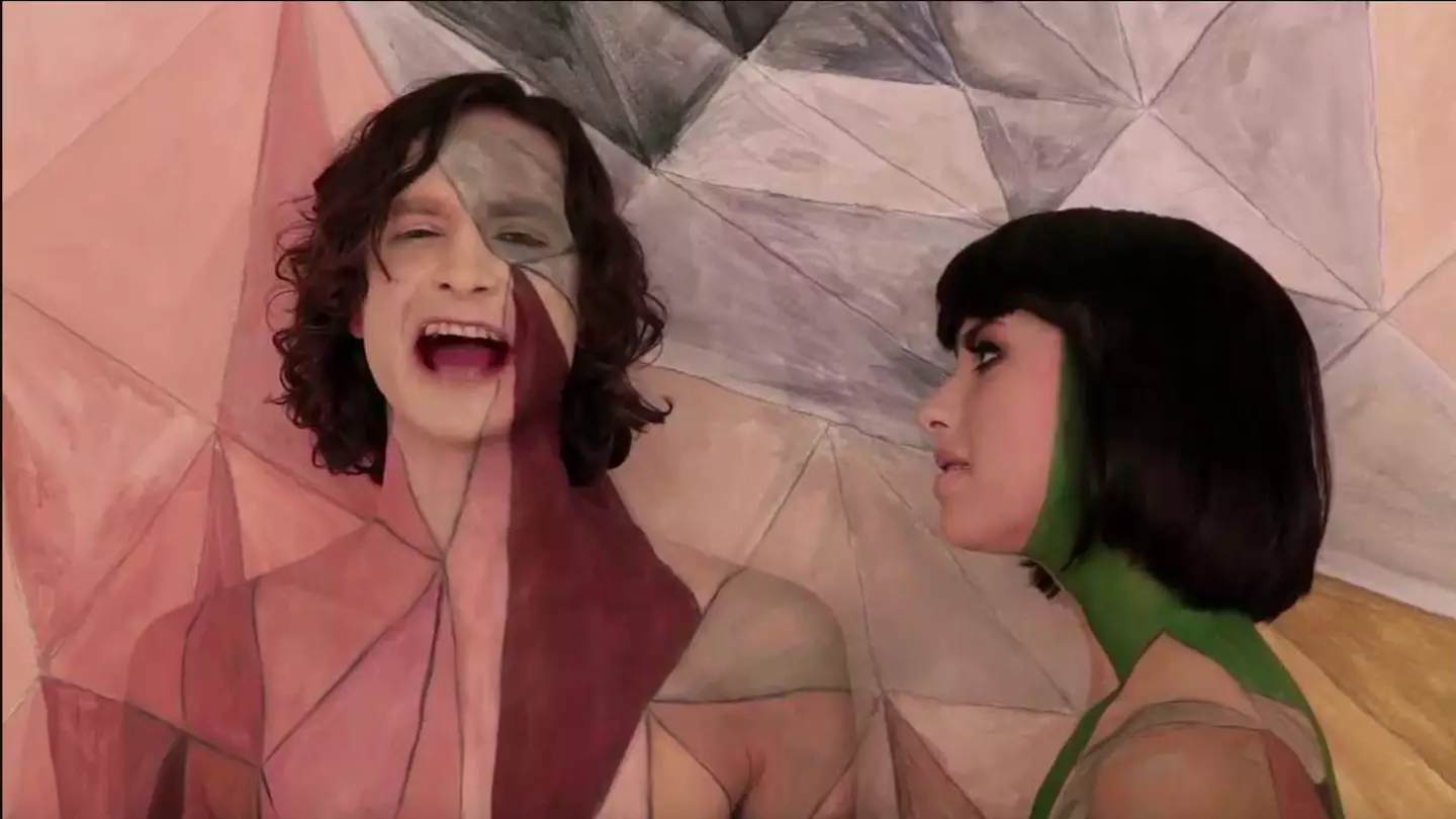 Gotye was a name thrown around a lot (Eleven Universal V2)