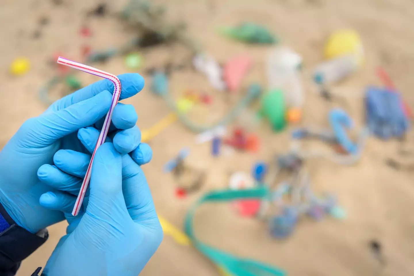 Billions of straws end up polluting our oceans each year (Getty Stock Image)