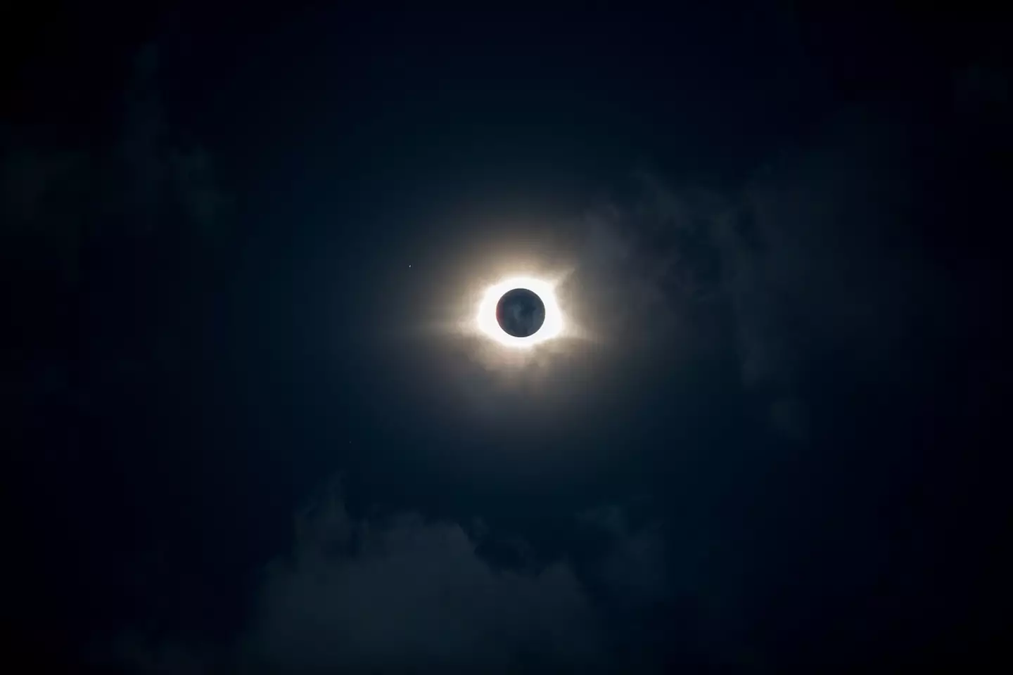 The sky will darken during the solar eclipse. Pixabay