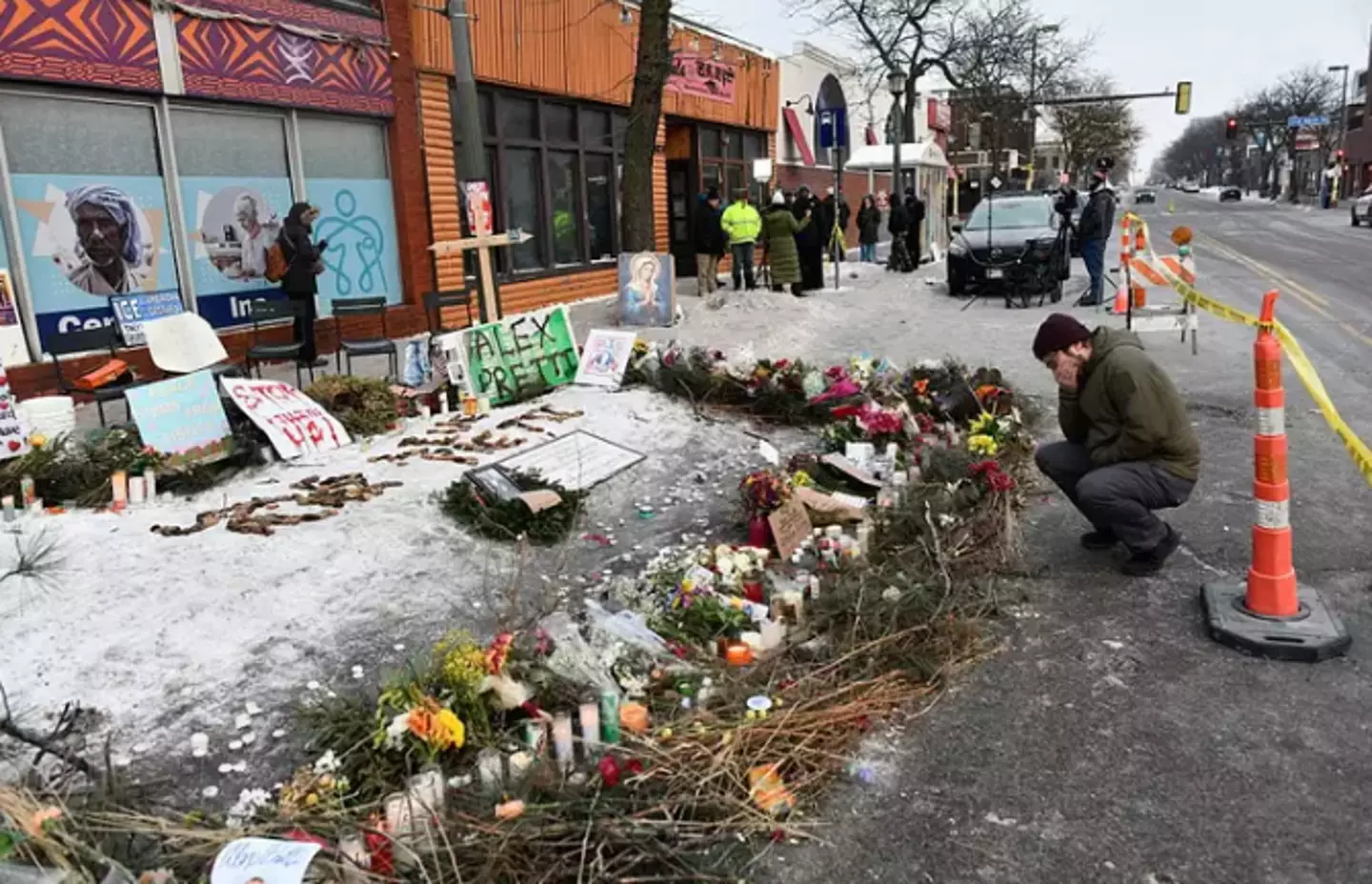 Attitudes towards ICE and the Department of Homeland Security have continued to sour following the deaths of Renee Good and Alex Pretti (Octavio JONES / AFP via Getty Images)