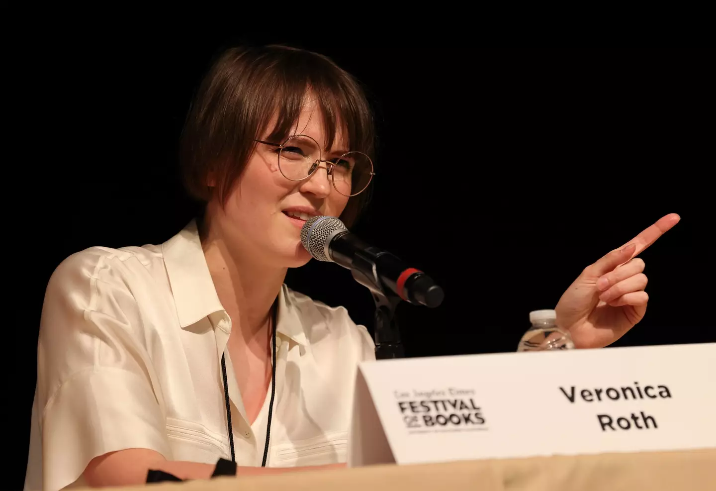 Veronica Roth says the film franchise 'feels complete'.