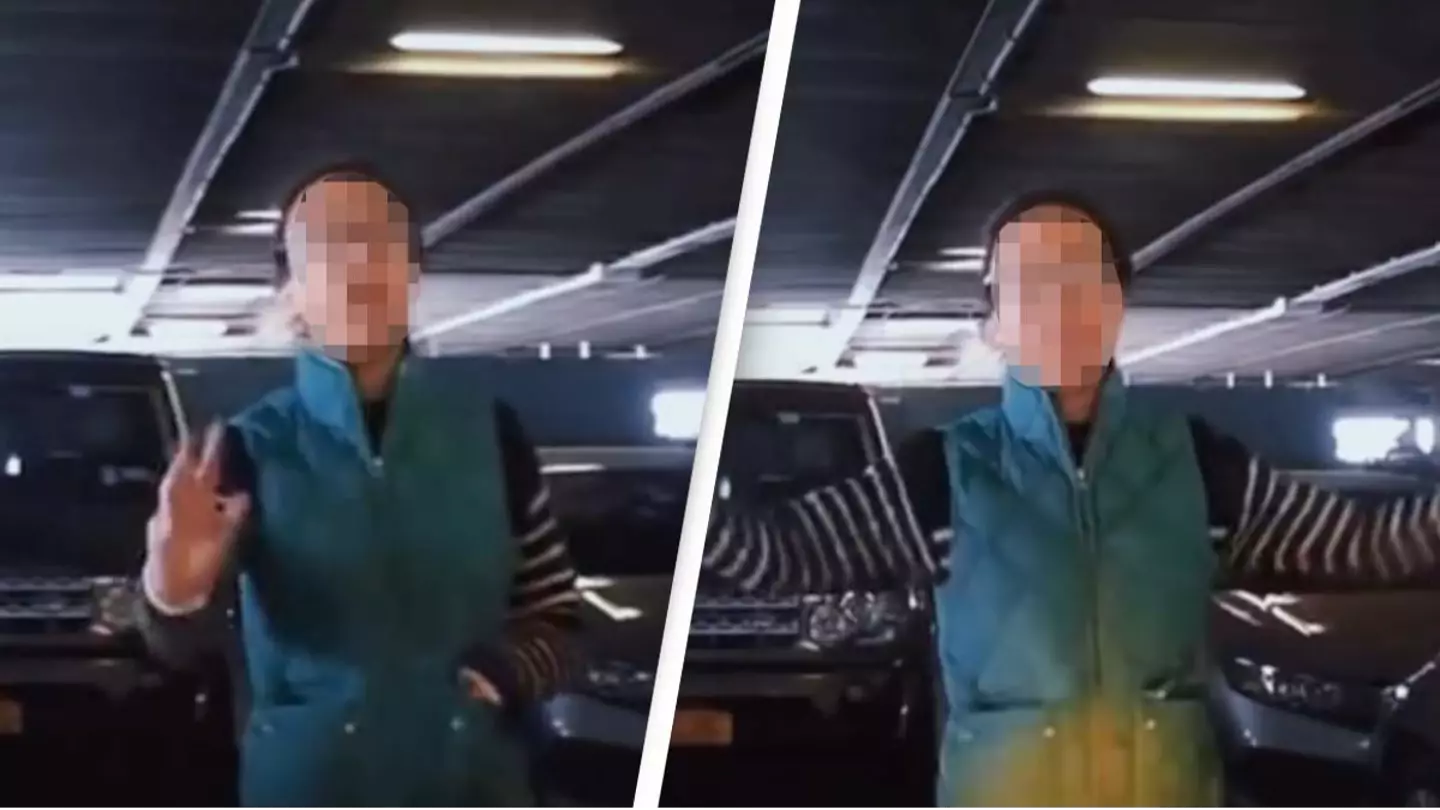 Woman runs into open parking space to stop car pulling in and leaves people outraged