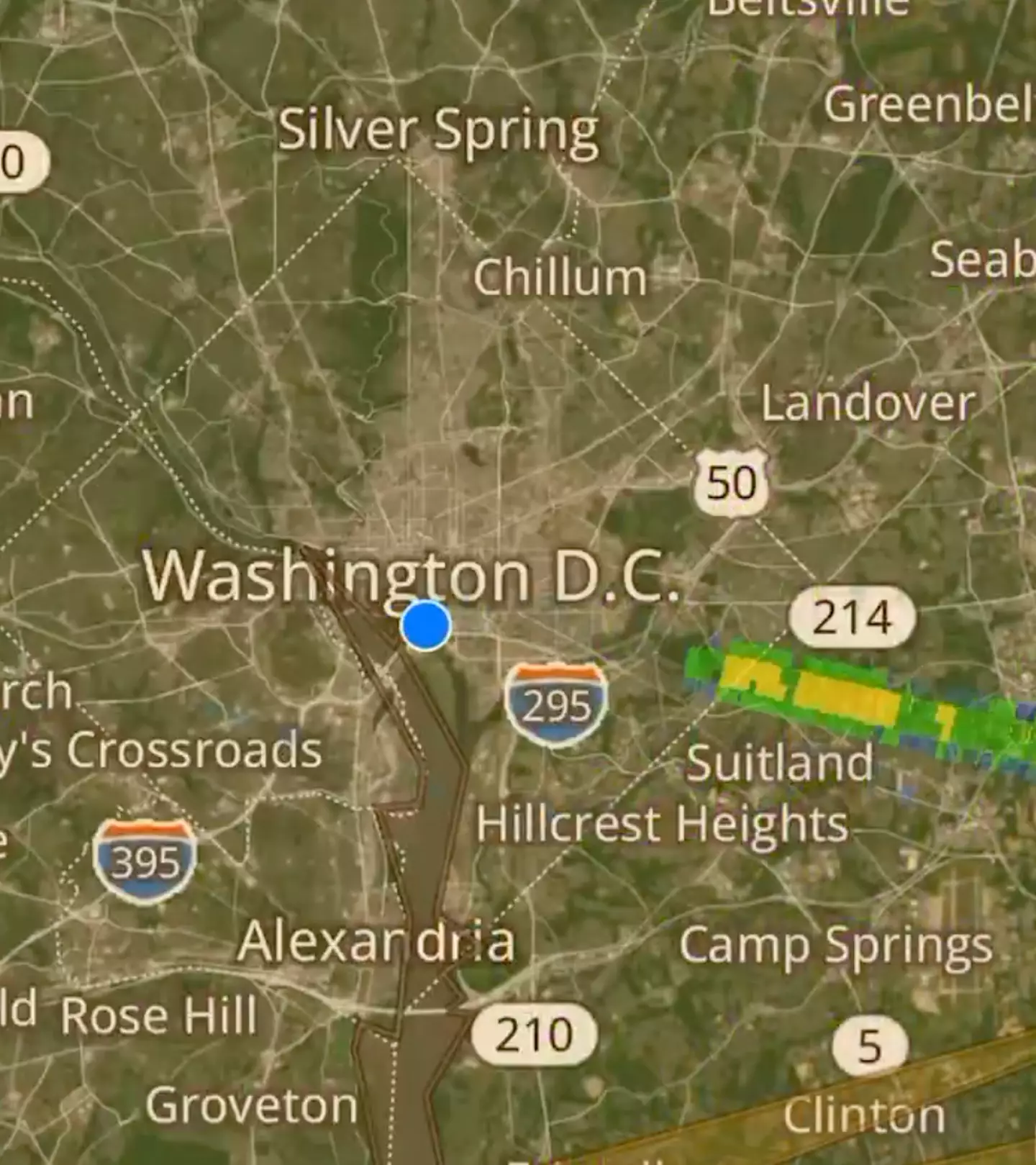 A streak could be seen shooting across (Twitter/KariLake)