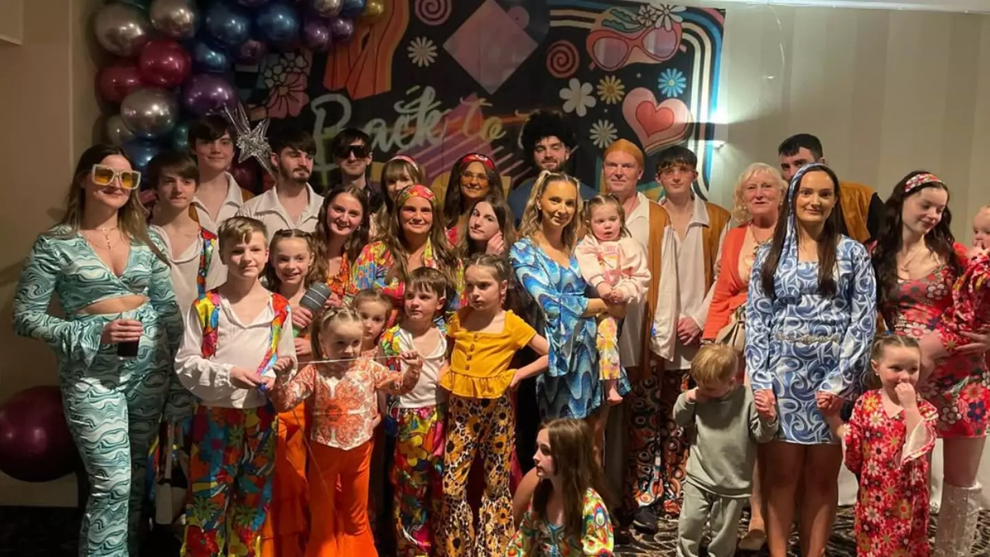 Parents of 22 kids reveal how much they spend on groceries after being taken to court over $70,000 Disney vacation