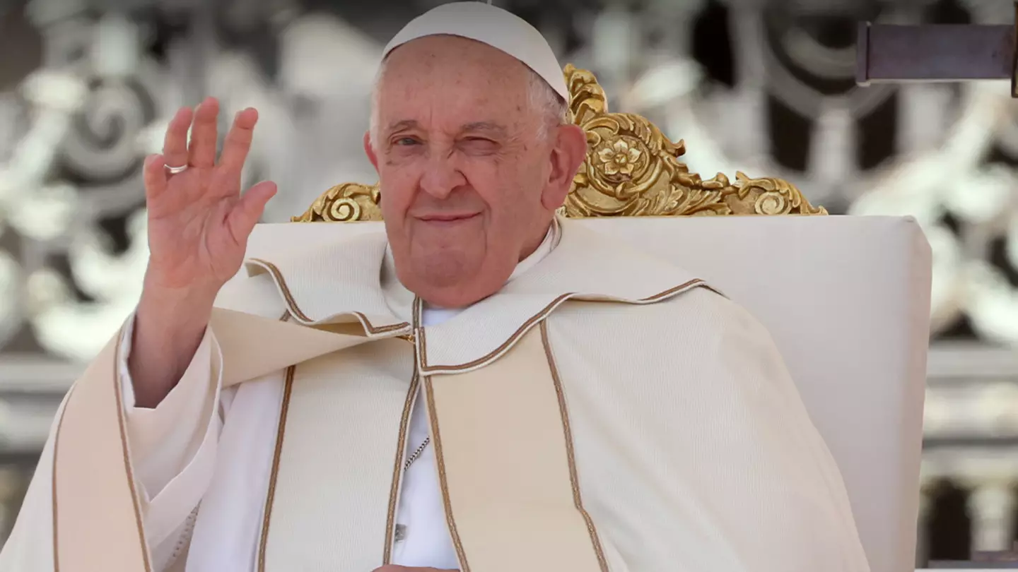 Doctor details Pope Francis' heartbreaking final moments before death aged 88