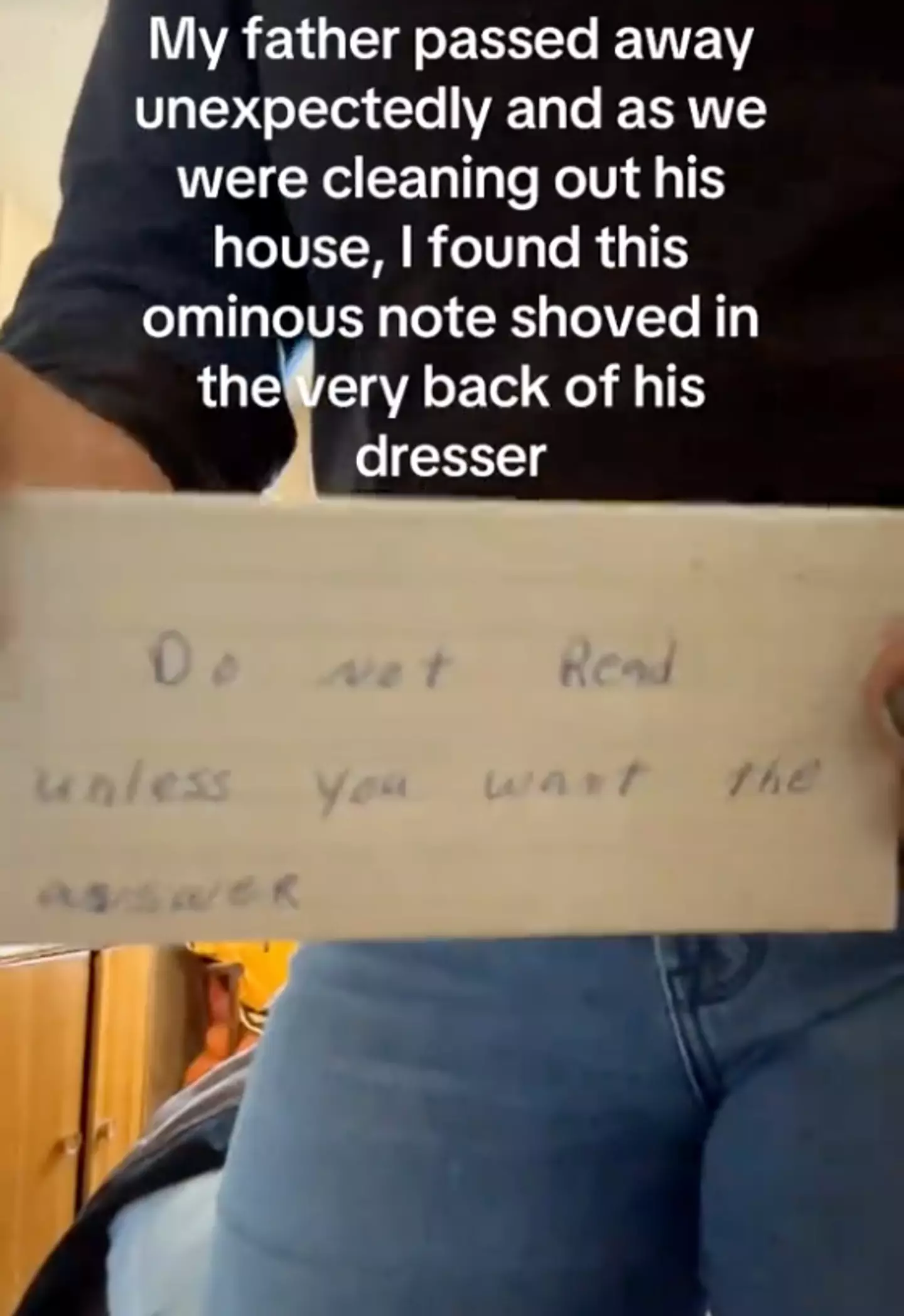 A spooky find (Tiktok/@isyabootay)