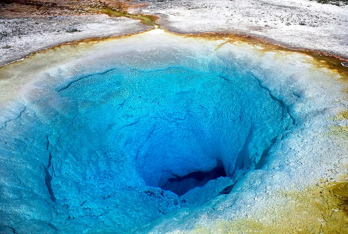 The Morning Glory Pool pictured just 33 years ago looks drastically different to how it does today (Wolfgang Kaehler/LightRocket via Getty Images)