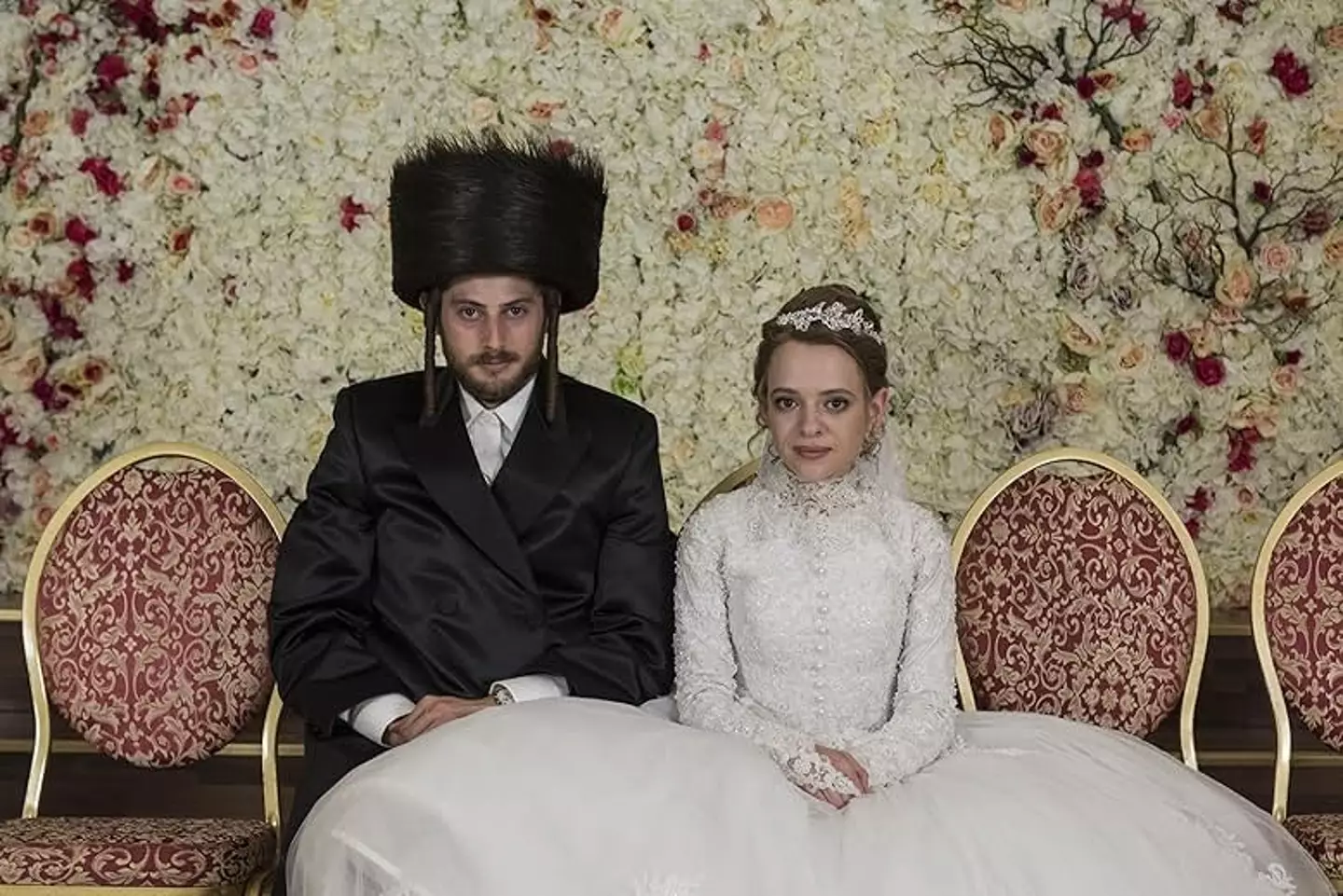 Shira Haas plays young bride and escapee Esty Shapiro (Netflix)