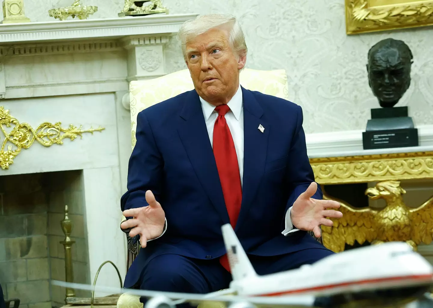 The king of backhanded and threatening compliments (Kevin Dietsch/Getty Images)