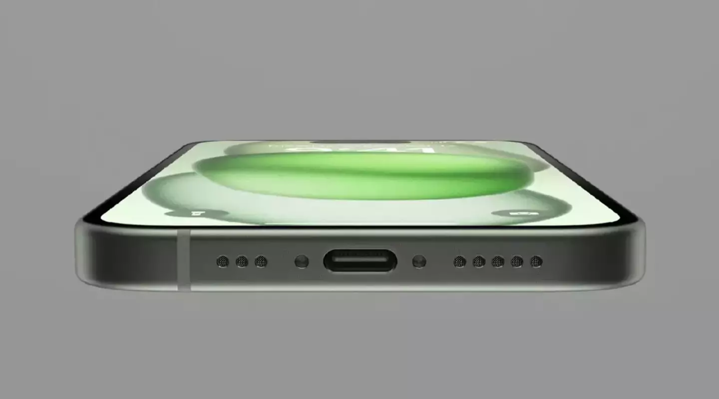 The phone's lighter weight might be causing the issue.