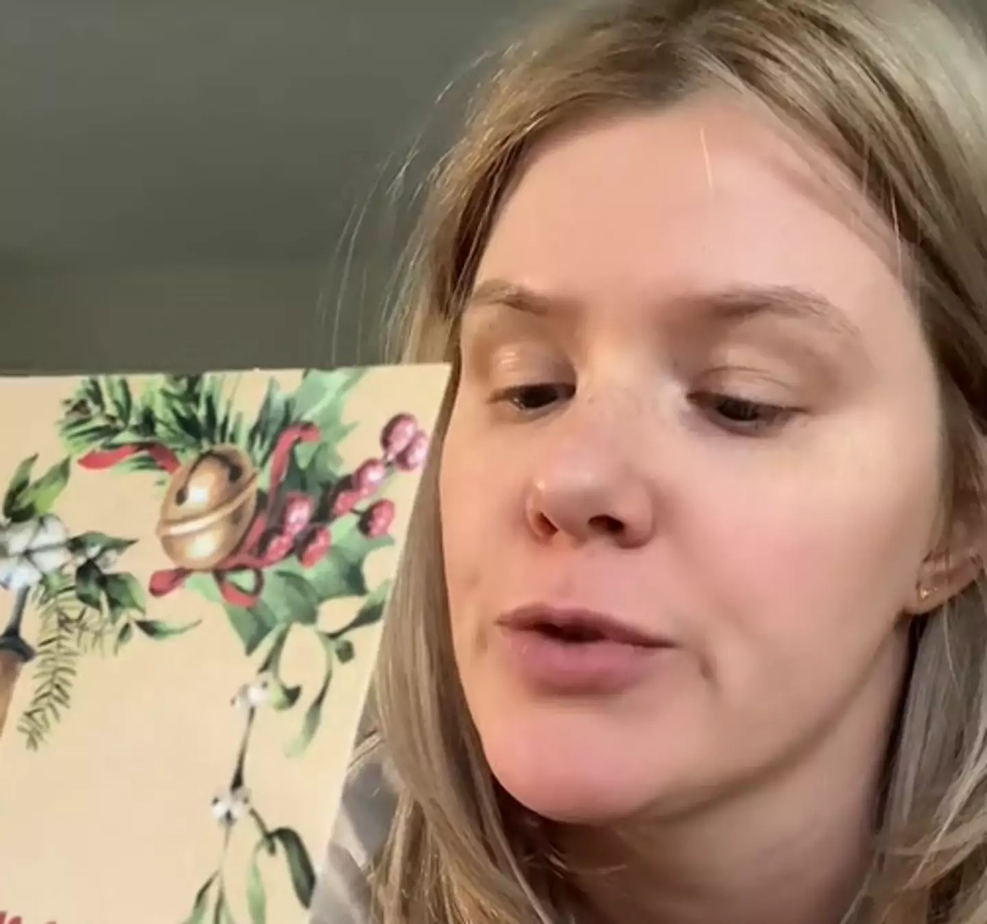 Kaidi Dey created a TikTok video asking whether she should tip her sanitation workers.