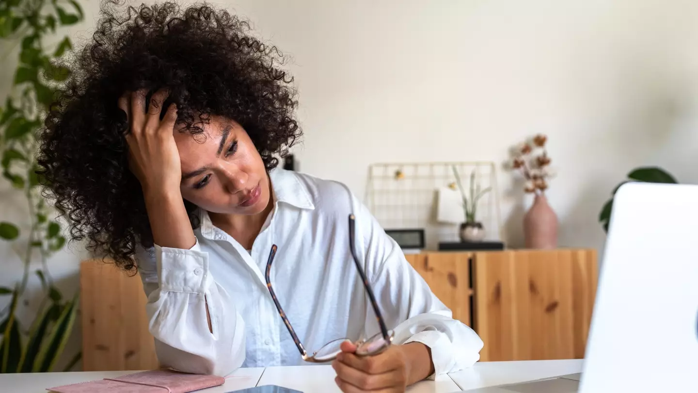 Expert warns of worrying sign 'career dysmorphia' could be tanking your mental health