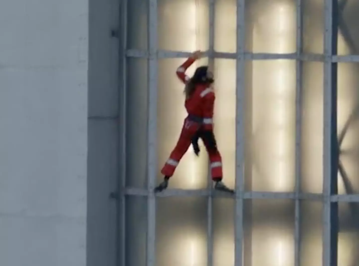 Jared Leto's climb took him about 20 minutes.