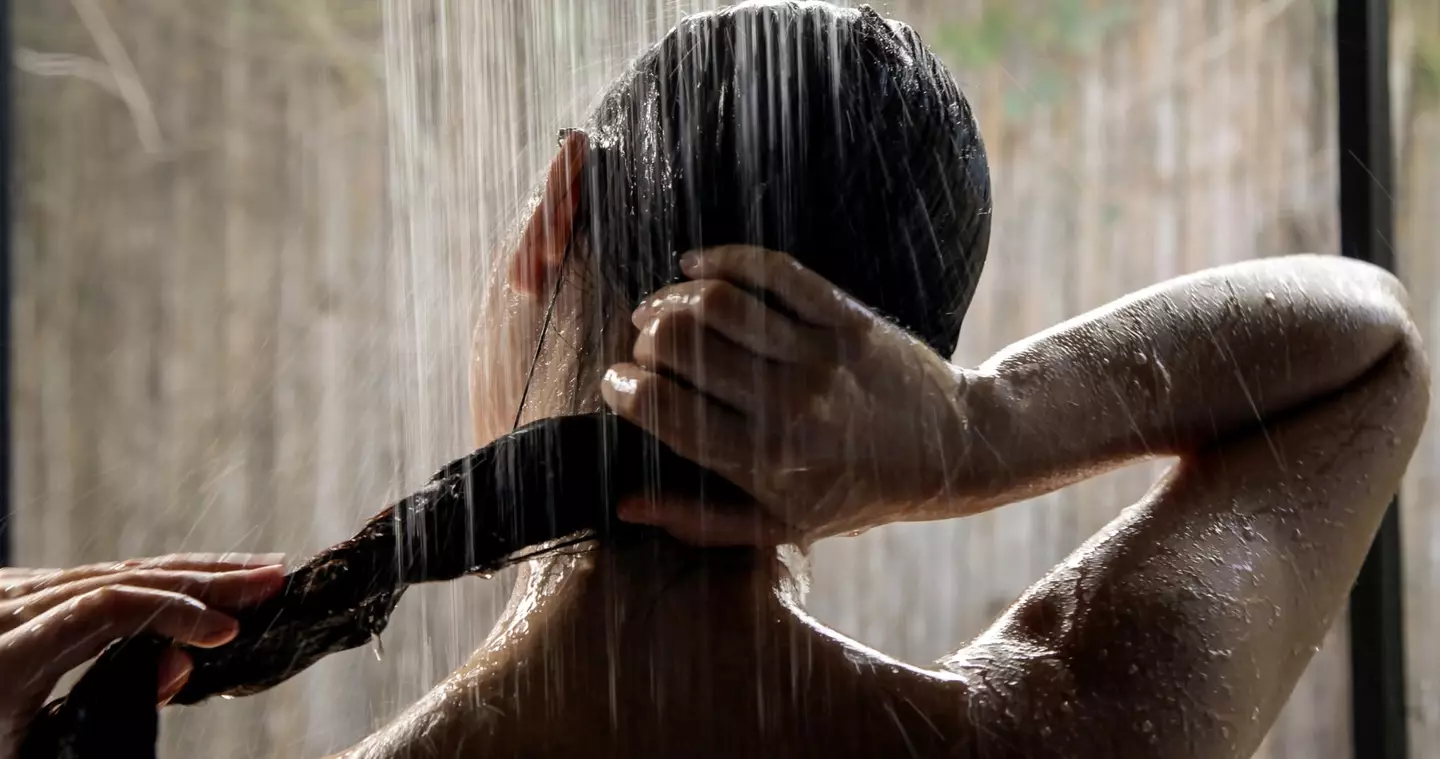 Evening showers are better for you (Getty Stock Image)
