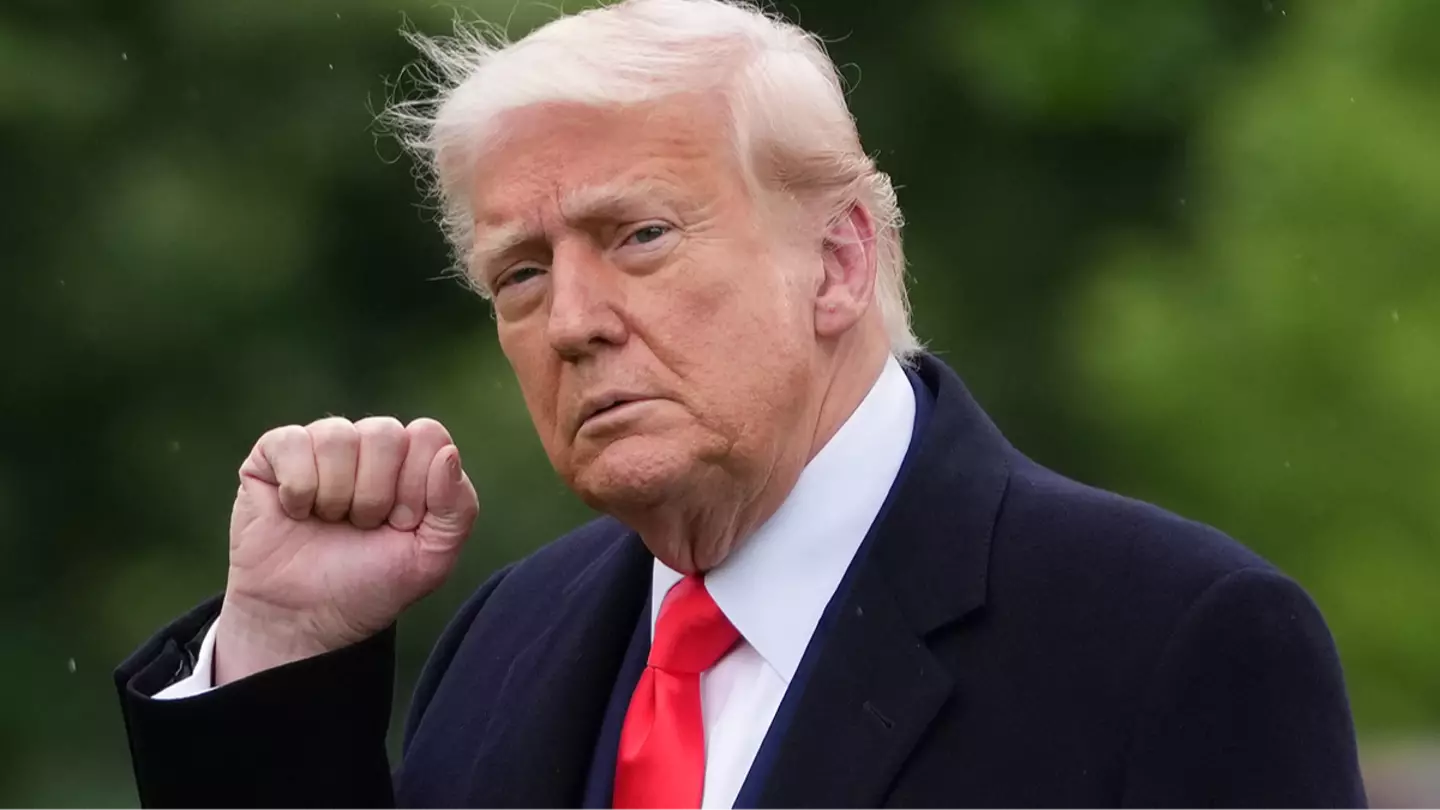 Crypto investors who paid $148,000,000 to attend Trump's event furious at meal served