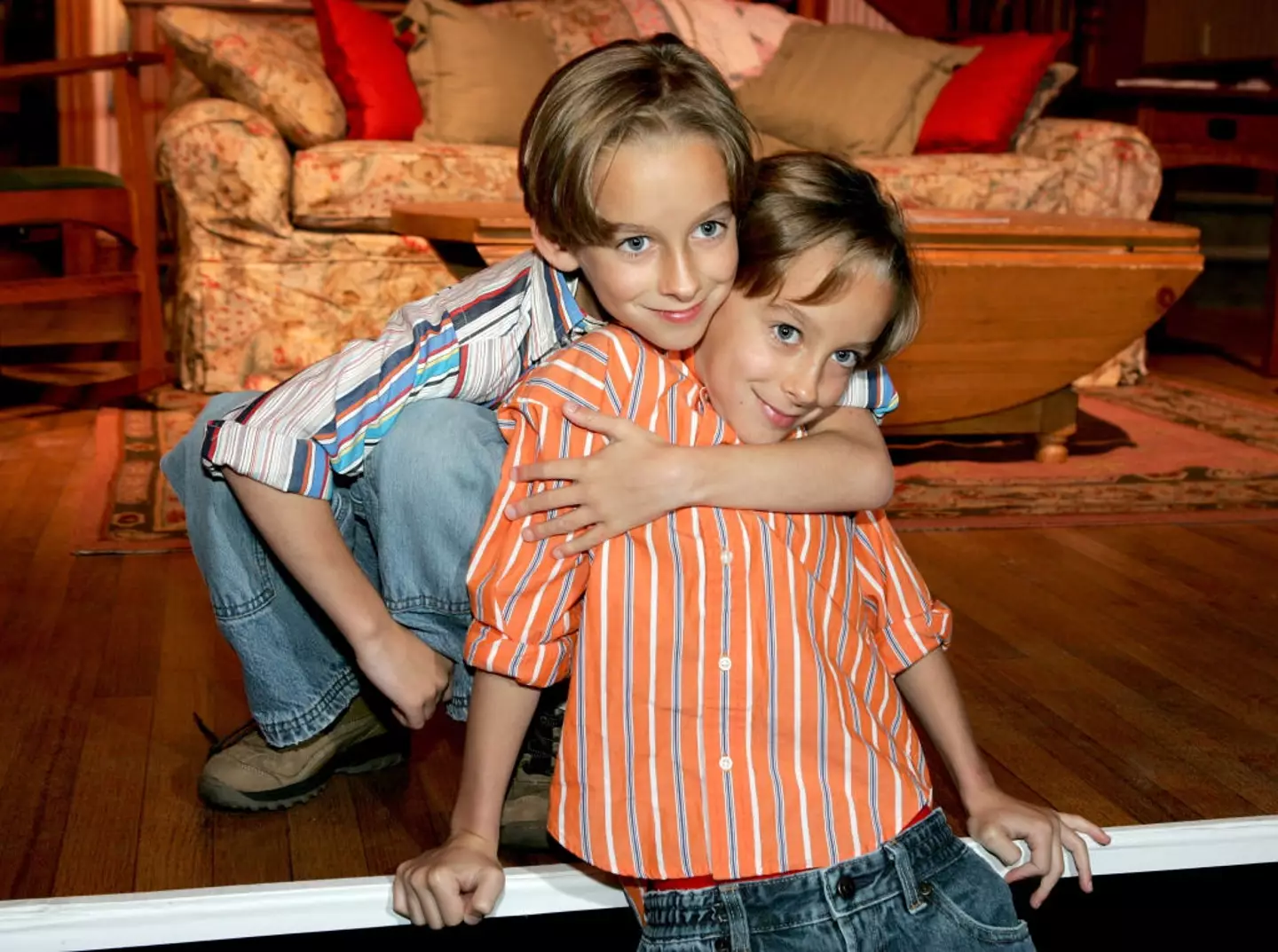 Sullivan Sweeten (R) and Sawyer Sweeten in 2005 (Photo by Kevin Winter/Getty Images)