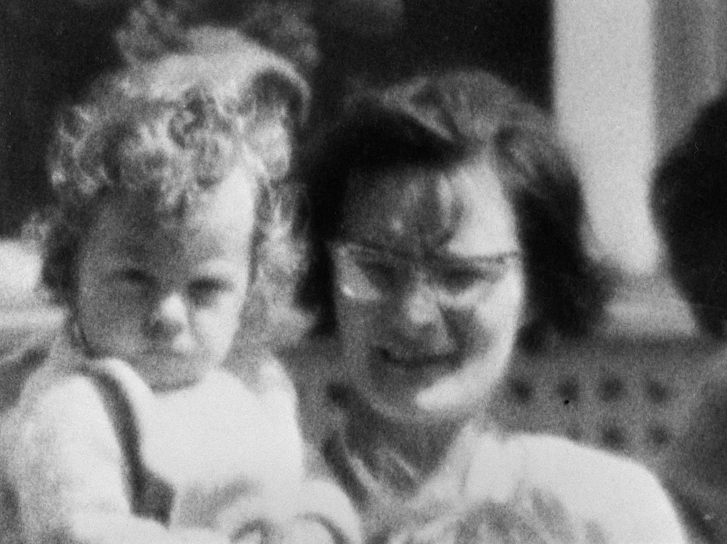 Toddler Brian Howe pictured with his mother before his murder. (MSI/Mirrorpix/Mirrorpix via Getty Images)
