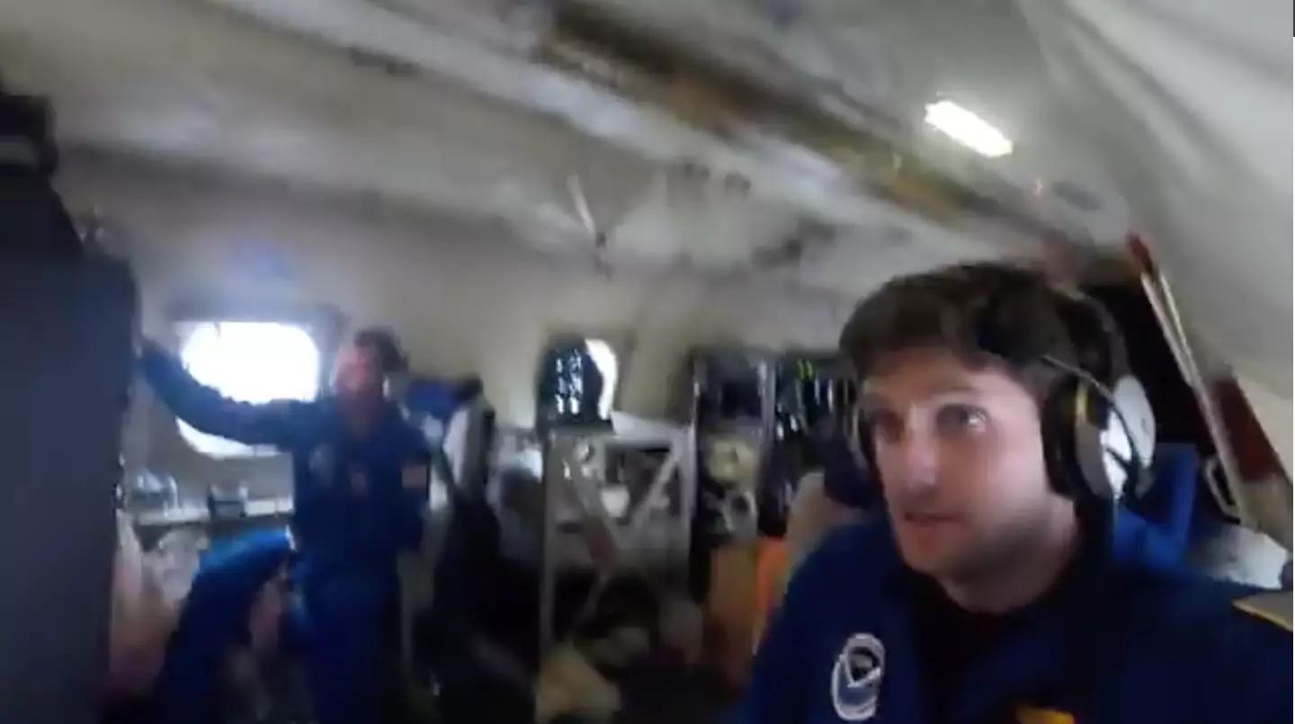 The team were cool and collected in the cabin (X / @NAOO_HurrHunter / NOAA Aircraft Operations Center)