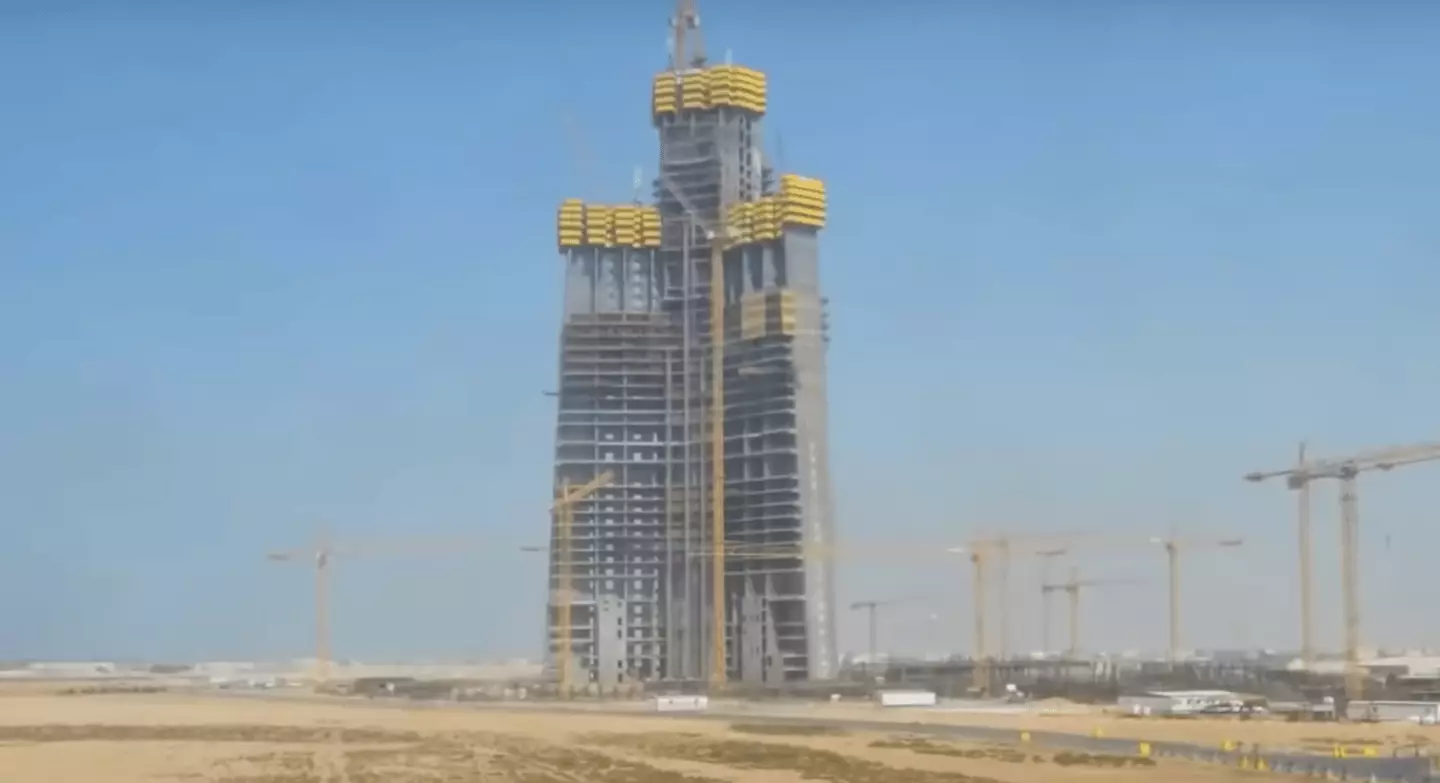 Biggest Tower In The World Is Back Under Construction After It Was Biggest Tower In The World Is Back Under Construction After It Was