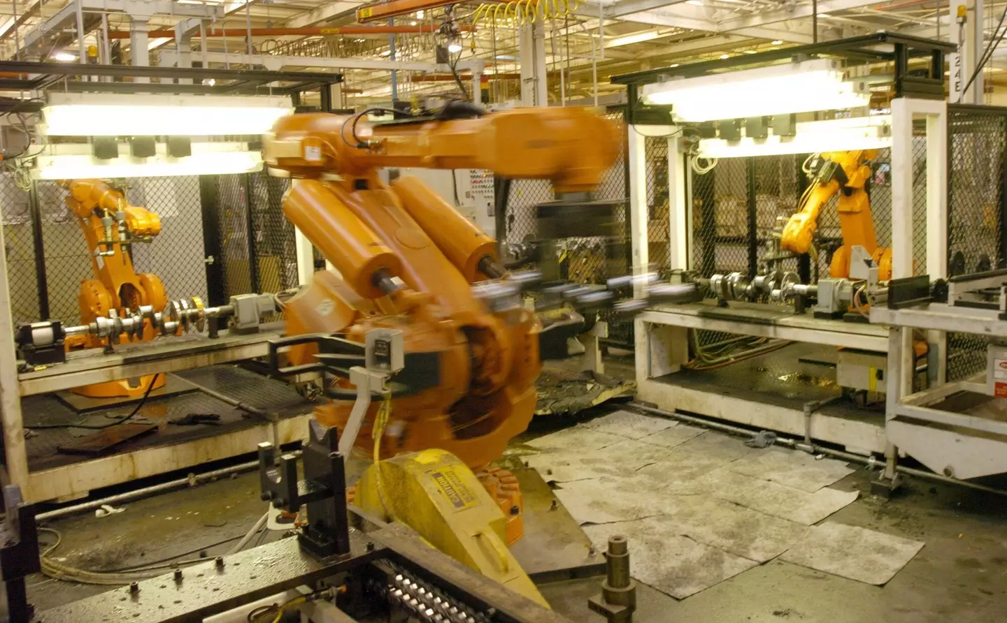 Robot manufacturing (Alamy)