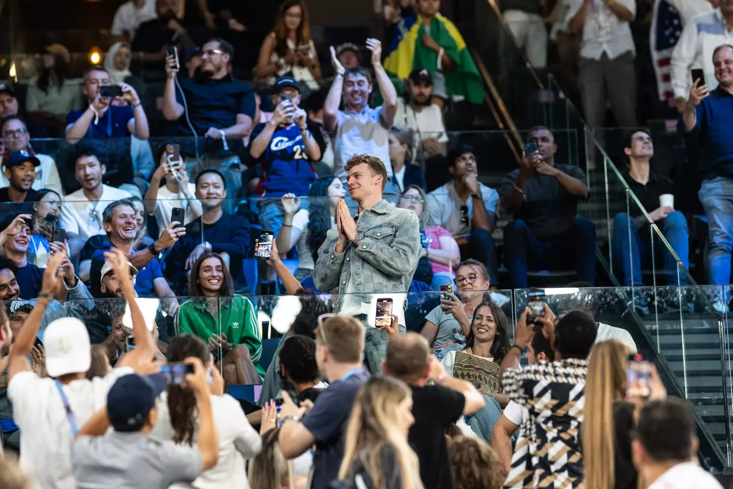 The crowd was actually cheering for Marchand. (Marvin Ibo Guengoer - GES Sportfoto/Getty Images)