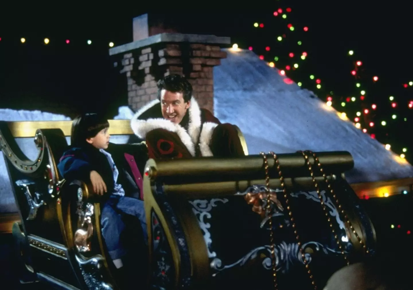 The pair in the 1994 cult classic Christmas movie (Walt Disney Pictures)