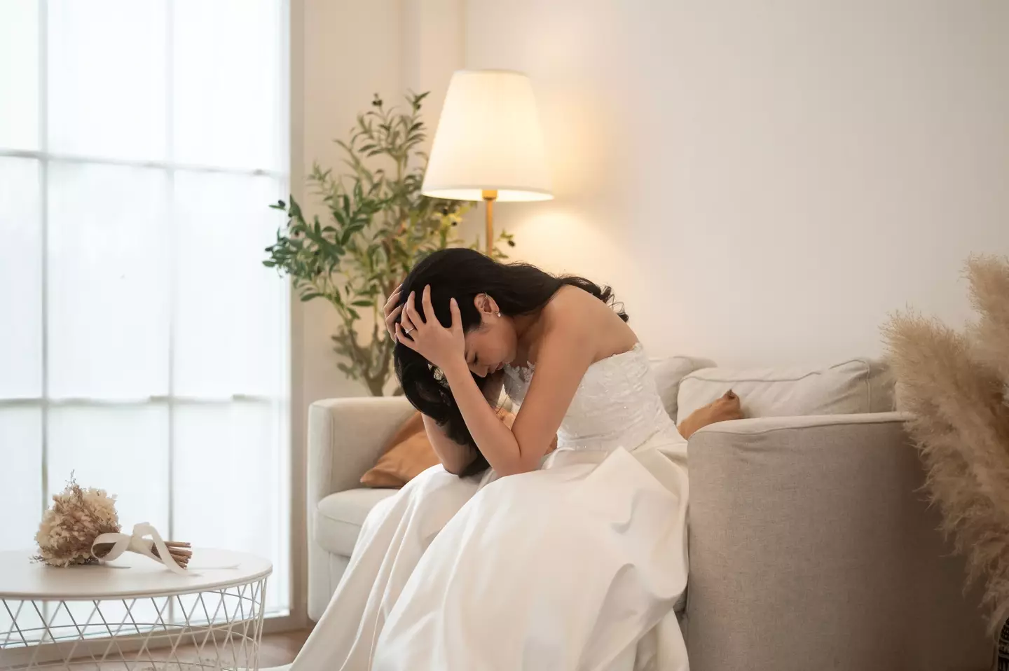 The bride received a devastating text just hours before her wedding.