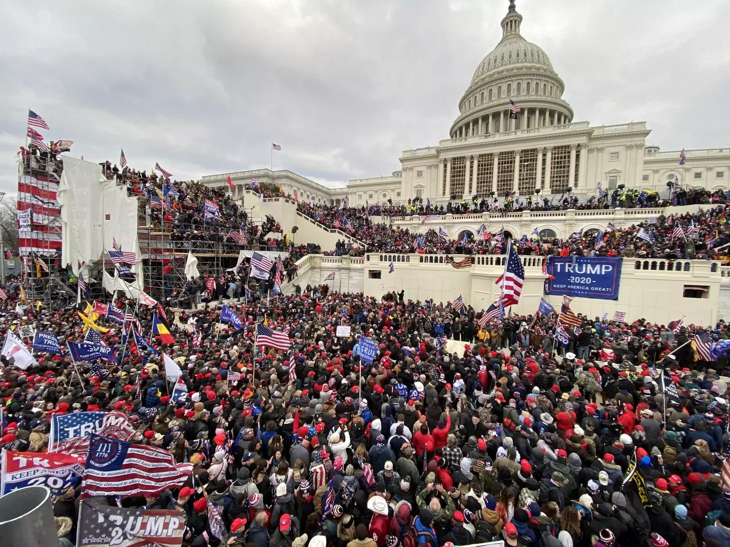 Pro-Trump rioters stormed the US Capitol back in 2021 (Tayfun Coskun / Getty Images)