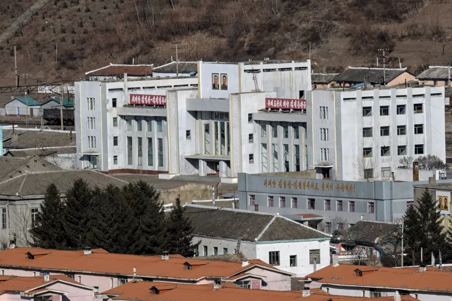A photo of a government building in Namyang, North Korea.