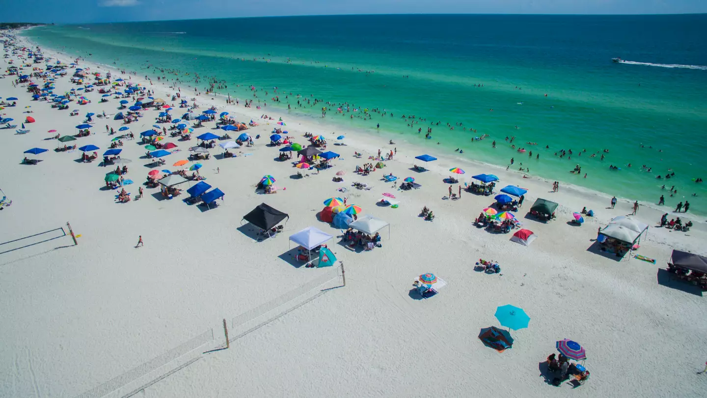 Symptoms of flesh-eating bacteria that's killed 4 people in Florida as health officials issue warning