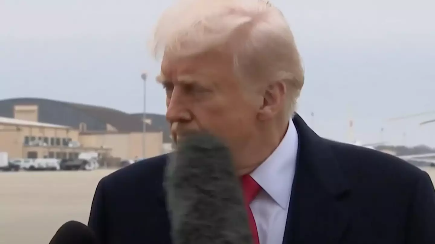 Body language expert breaks down Trump's 'rage' as he got hit in the face by reporter with boom mic live on TV
