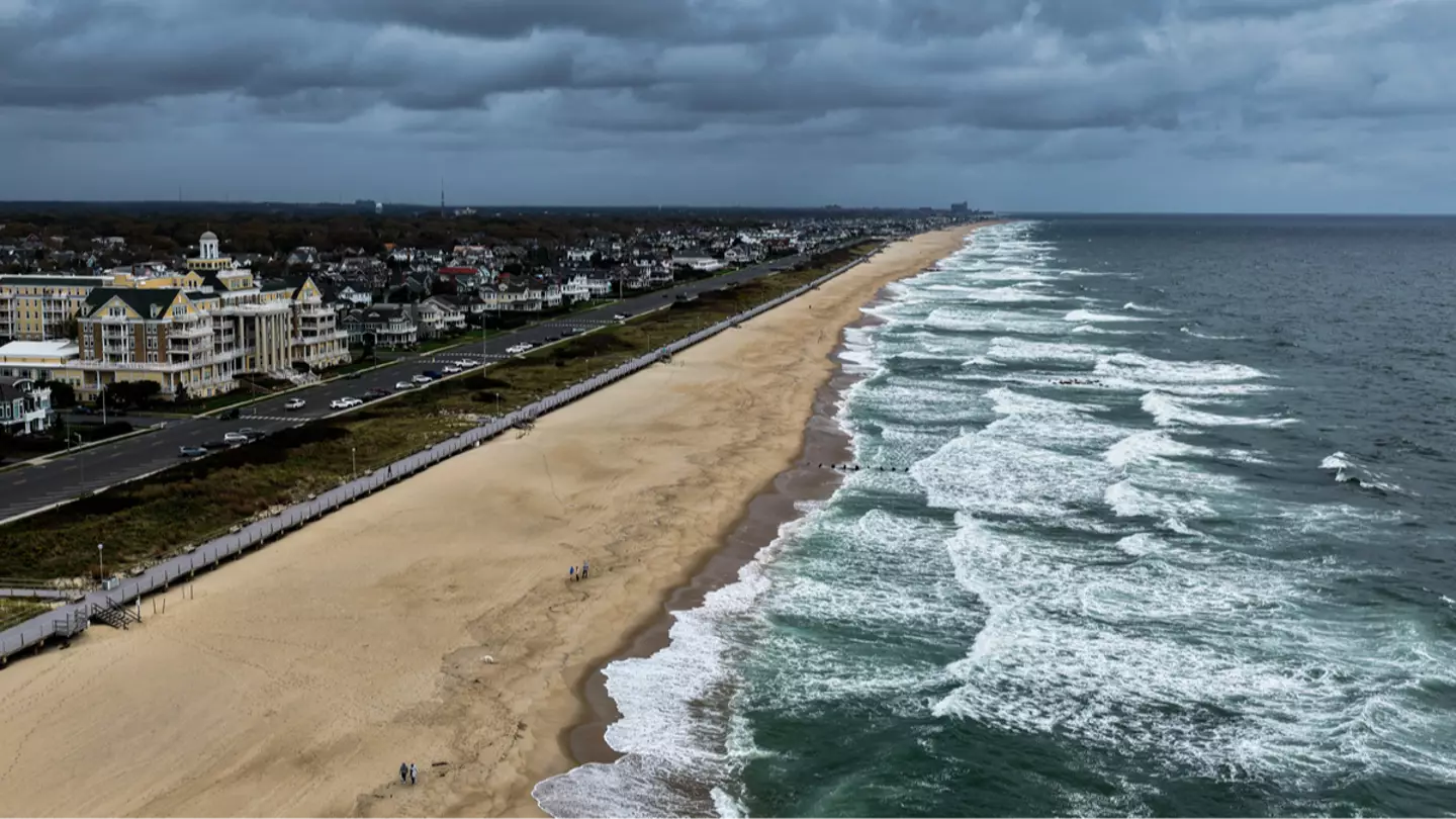 9,000,000 under state of emergency as hurricane-like Nor'easter set to hit East Coast with urgent warning issued