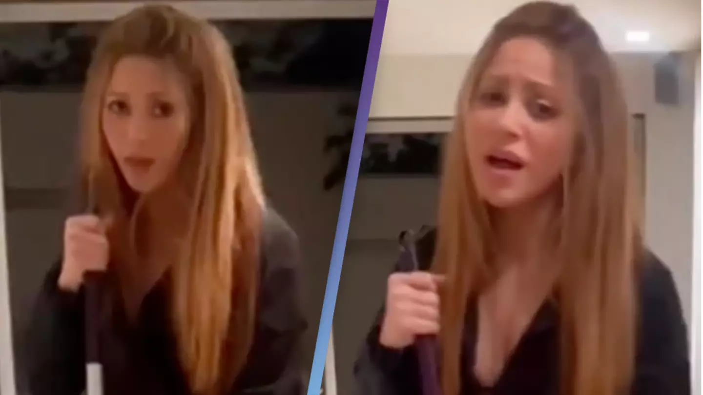 Shakira mouths 'I might kill my ex' on Valentine's Day