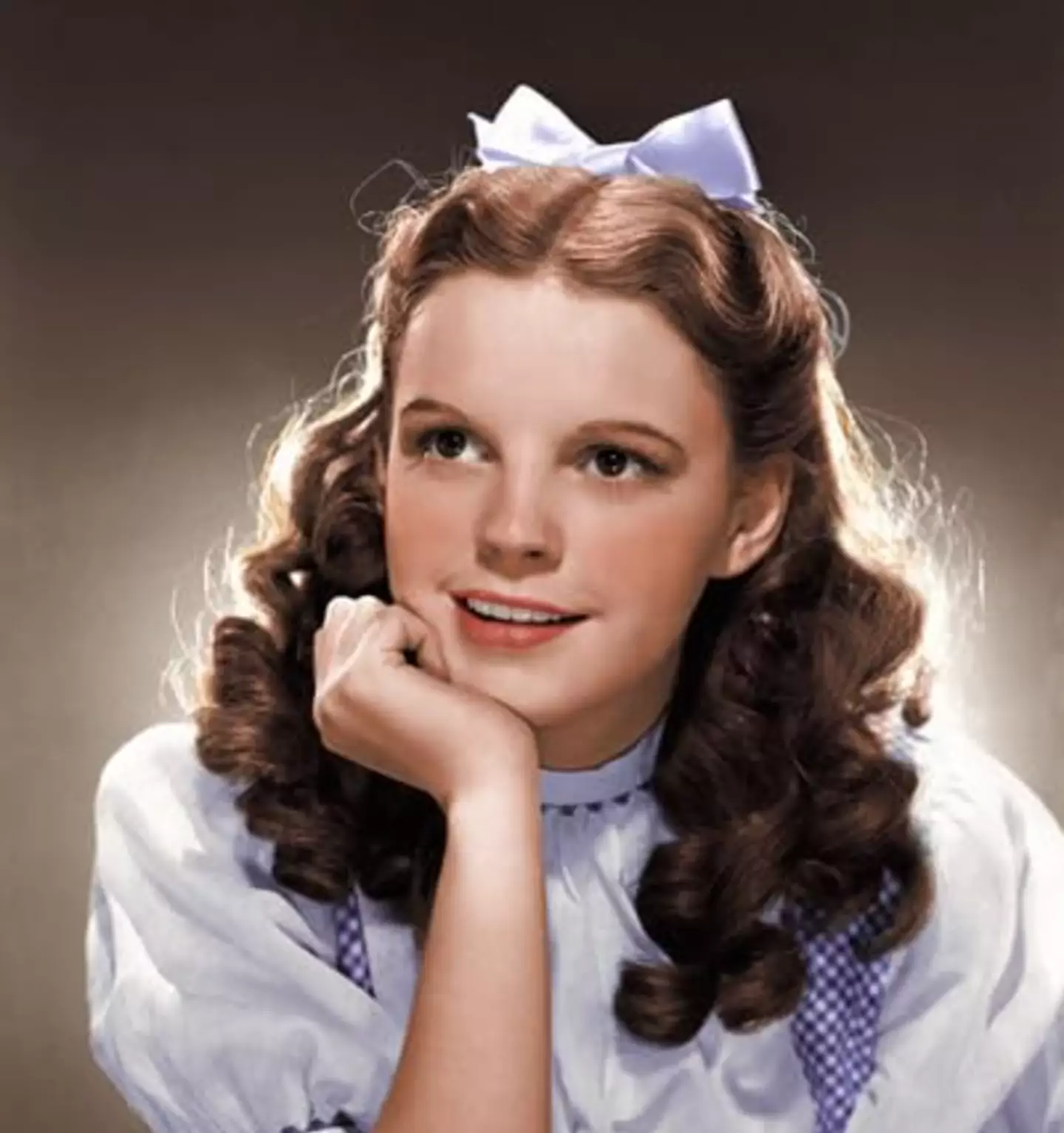 Judy Garland went on to struggle with drug abuse in her life as an adult(Warner Bros)