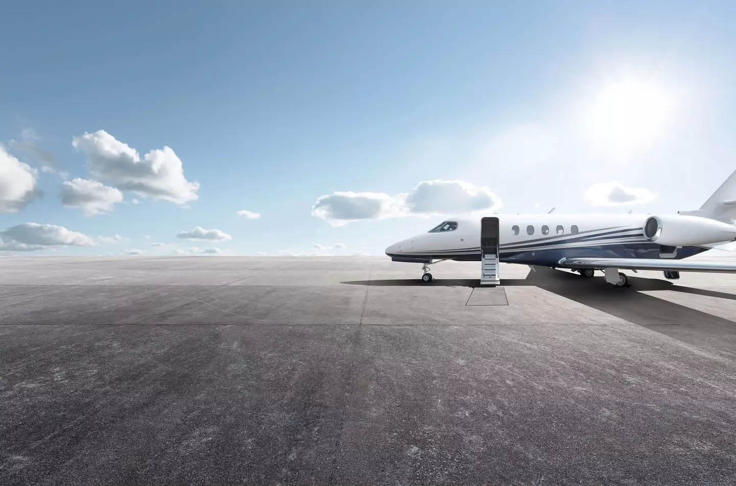 96 planes traveling one journey emit as much as 27,000 cars do a day (Getty Stock Image)