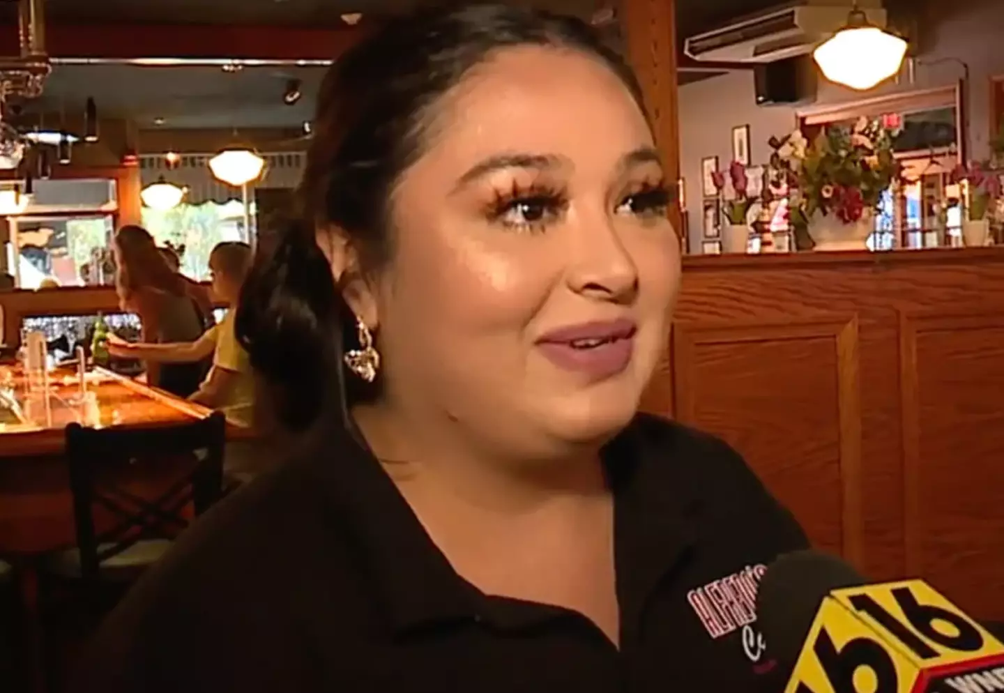 A $3,000 tip left for a waitress in Scranton, Pennsylvania, has become a total pain in the backside for staff at Alfredo's Cafe.