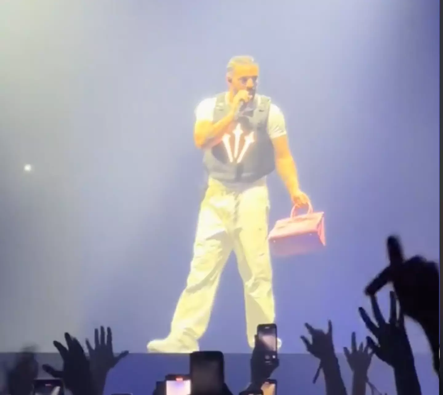 Drake gave a lucky fan a designer Birkin bag.
