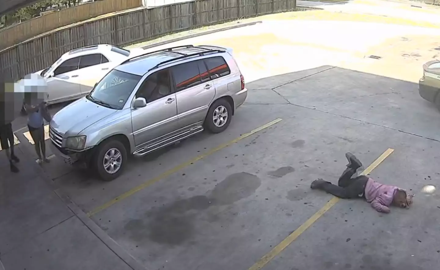 The pregnant woman and her husband shot the suspected robber.