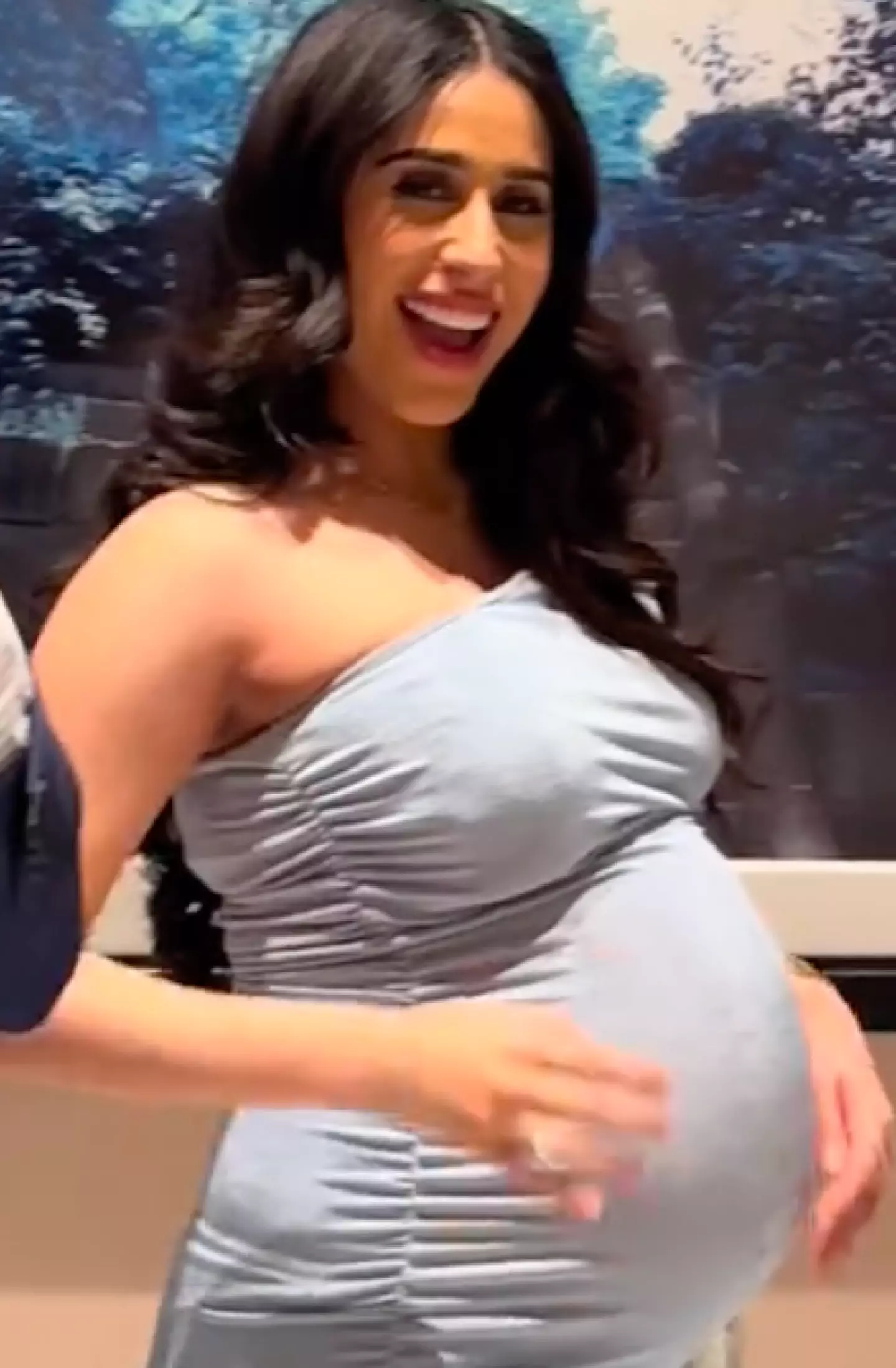 Linda Andrade is nine months pregnant.
