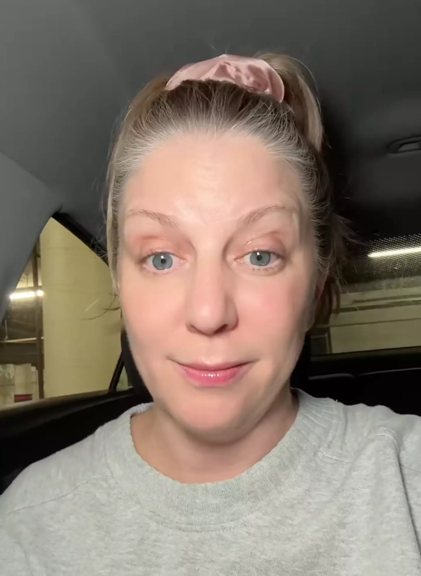 Julie gibt Einblicke in den Tod, um Menschen dabei zu helfen, sich vorzubereiten (Instagram/@hospicenursejulie)