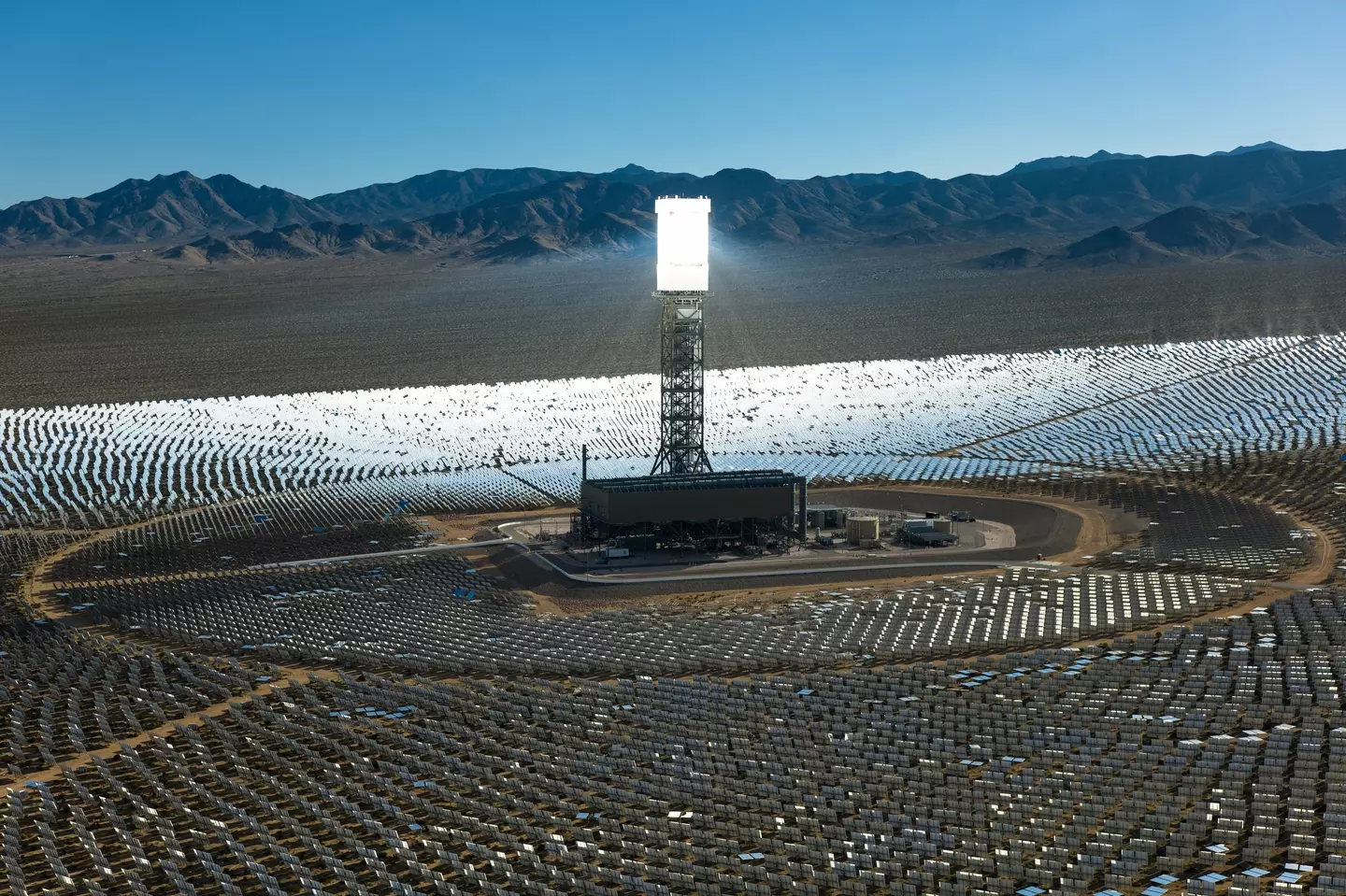 Ivanpah Solar Power Facility (Getty Stock Image)