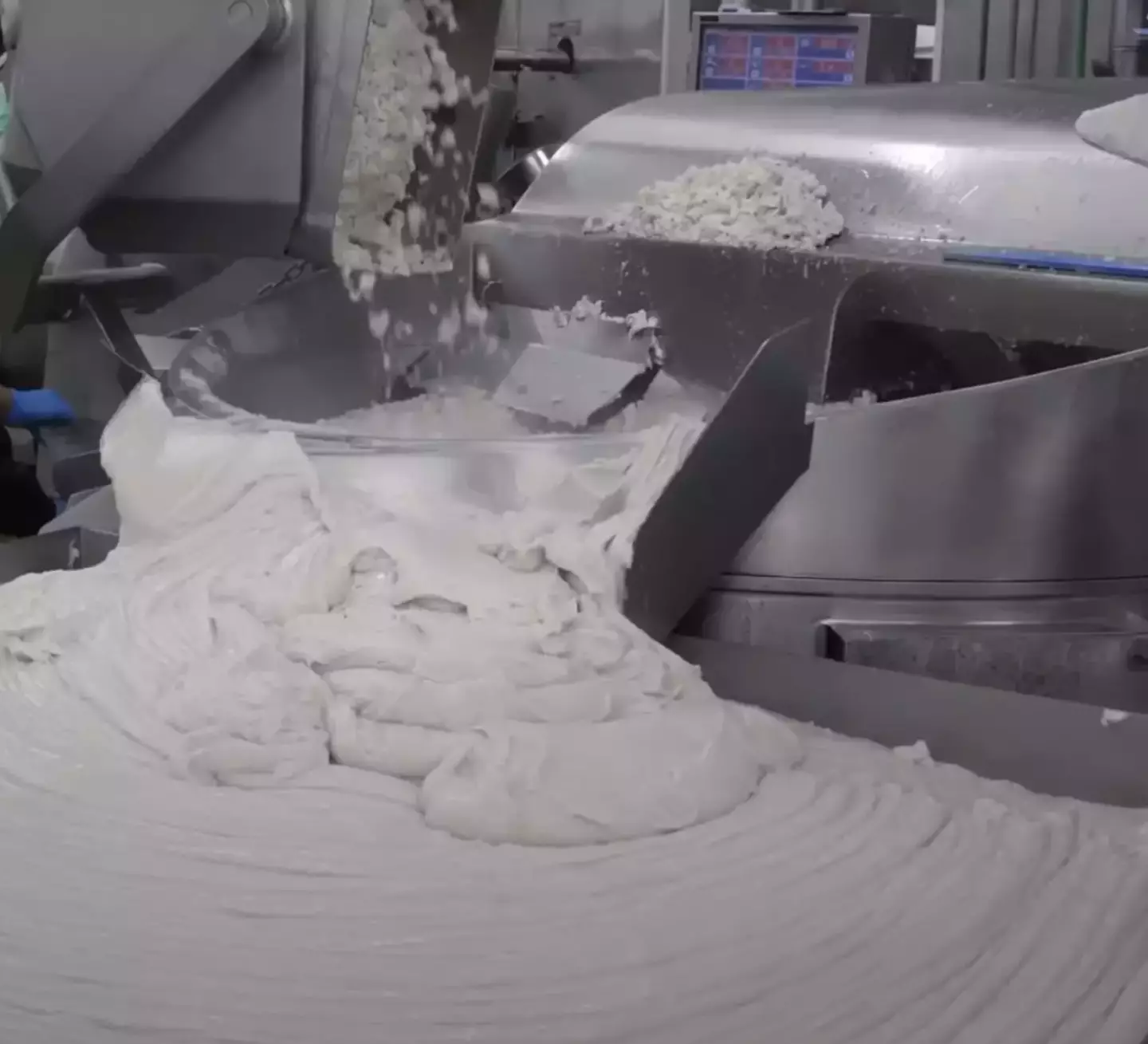 Yep, not the most appealing. (YouTube/Food Kingdom)
