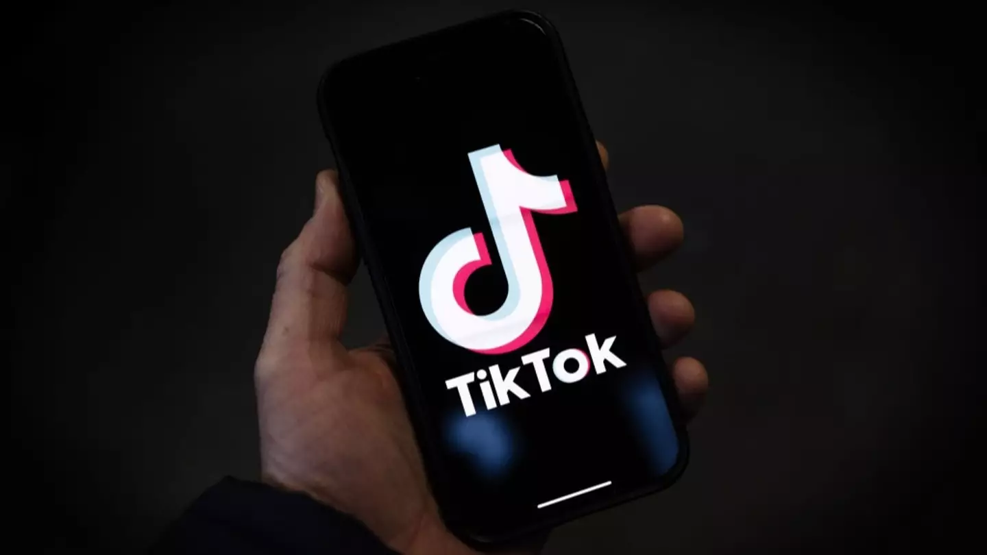 What TikTok’s Group 7 trend means as it sparks real-life meet up
