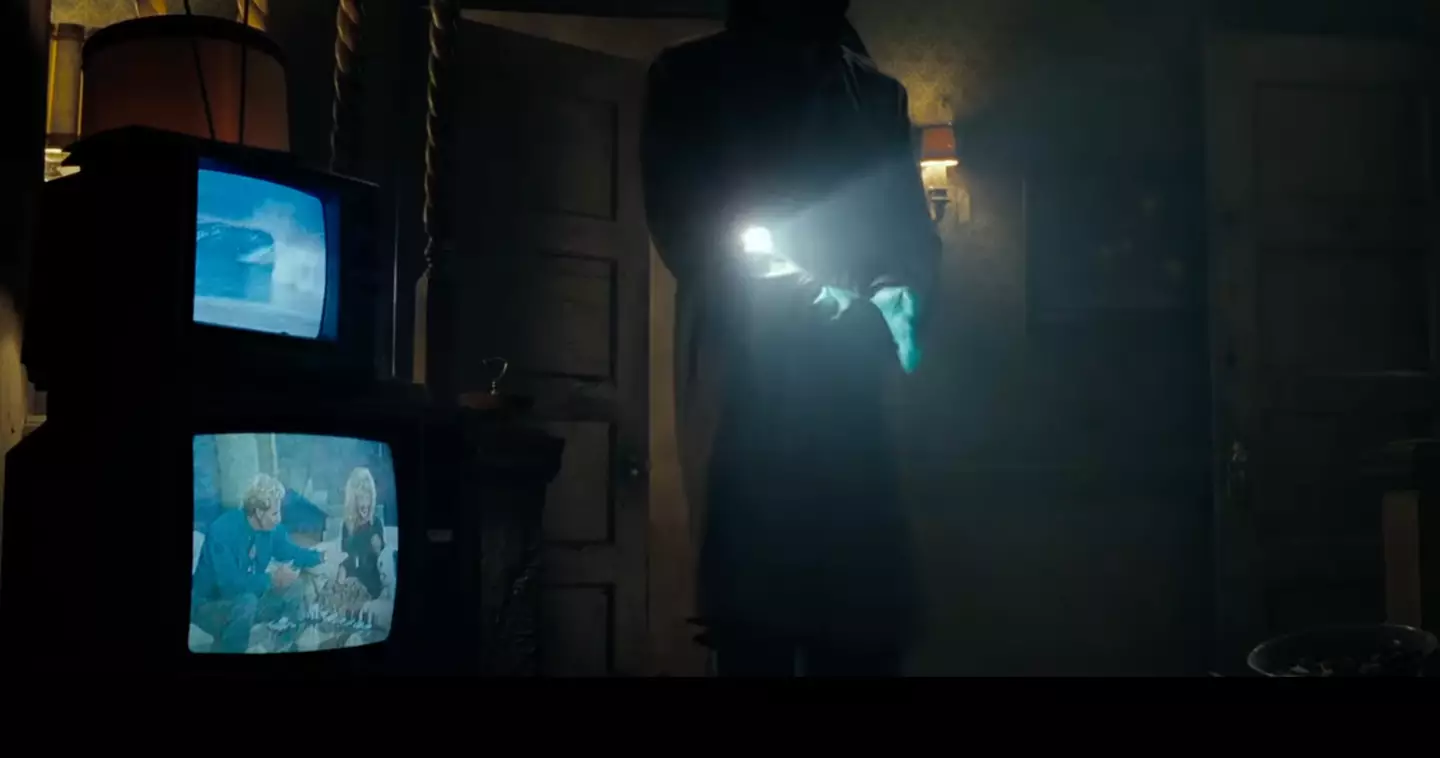 A shot from the 'Gluttony' scene in Se7en.