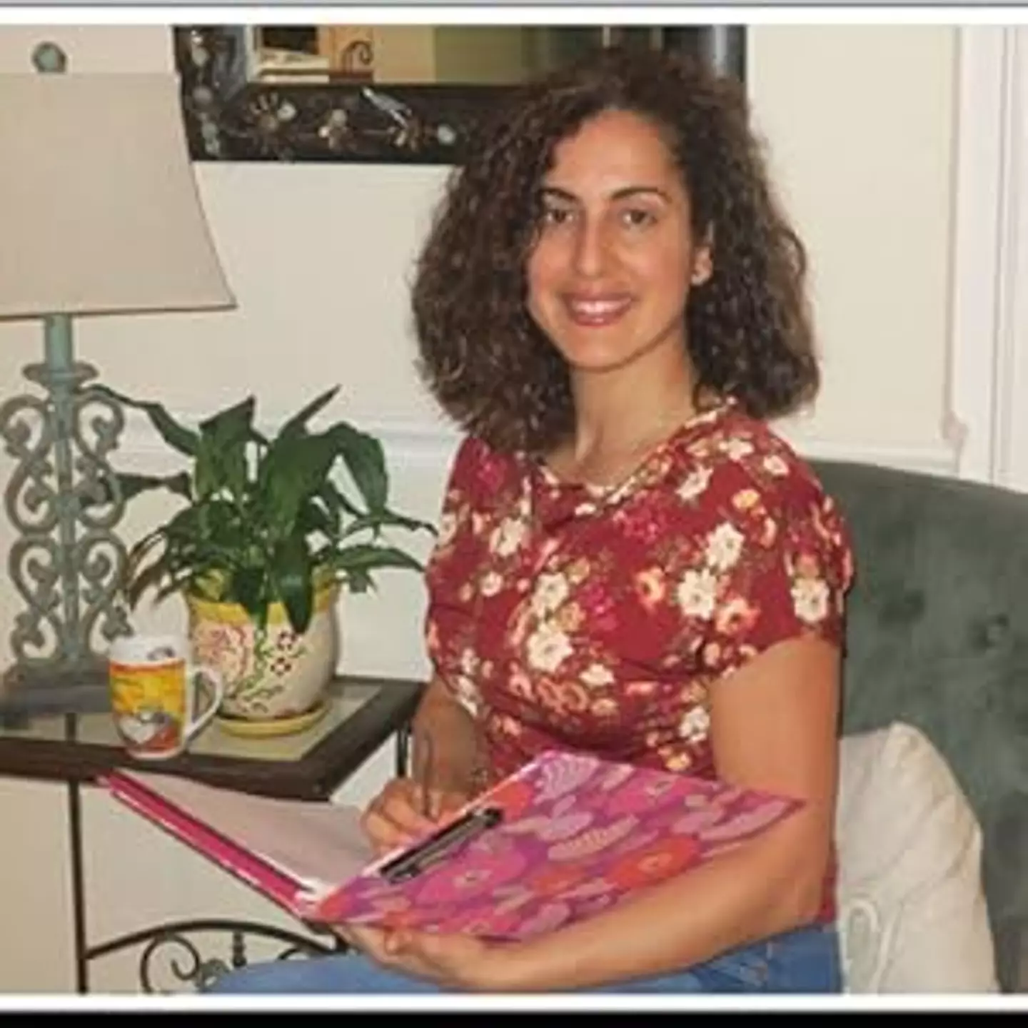 Jennifer Wolfthal was a fourth grade teacher and children's author, according to her bio (Amazon)