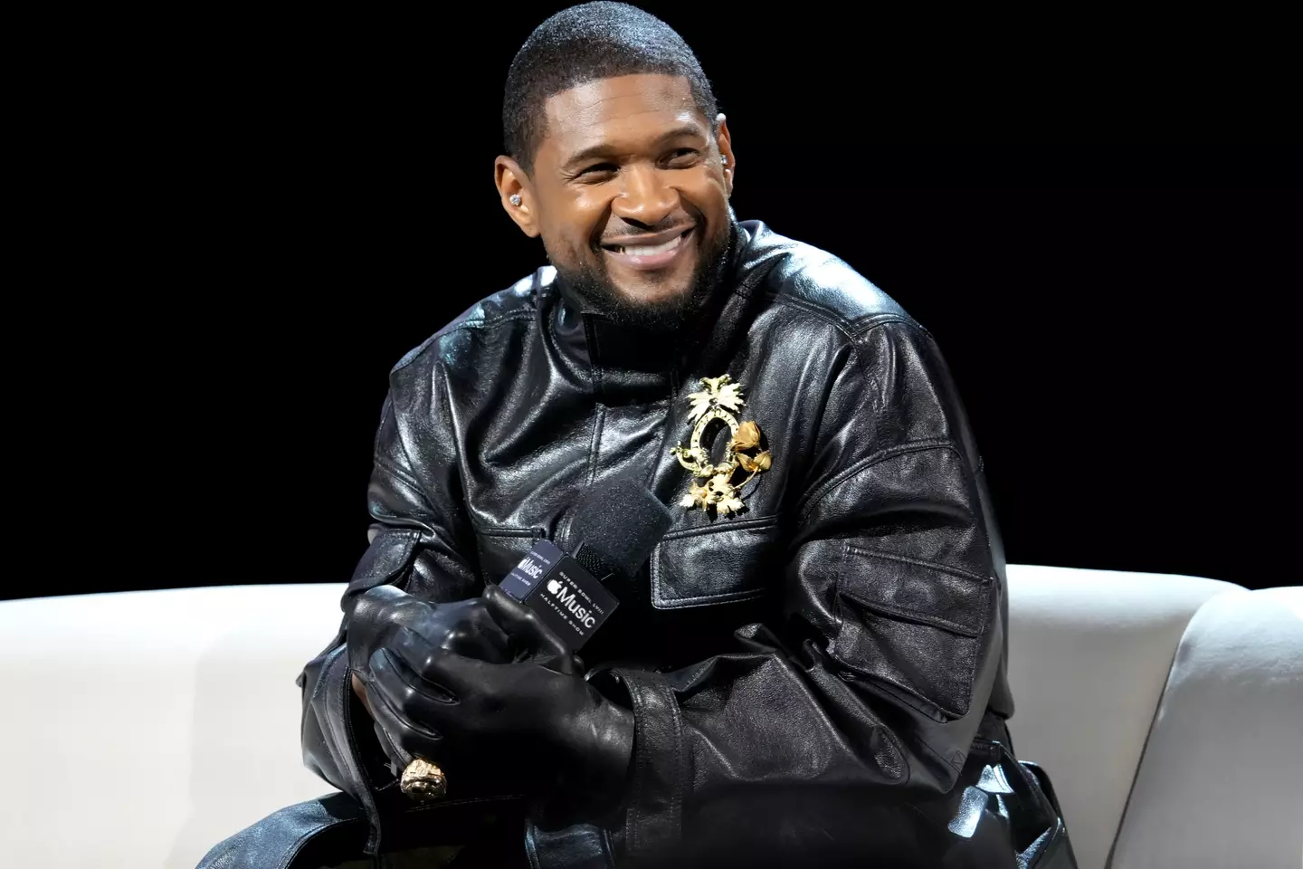 Usher has fans everywhere excited for his NFL halftime show.