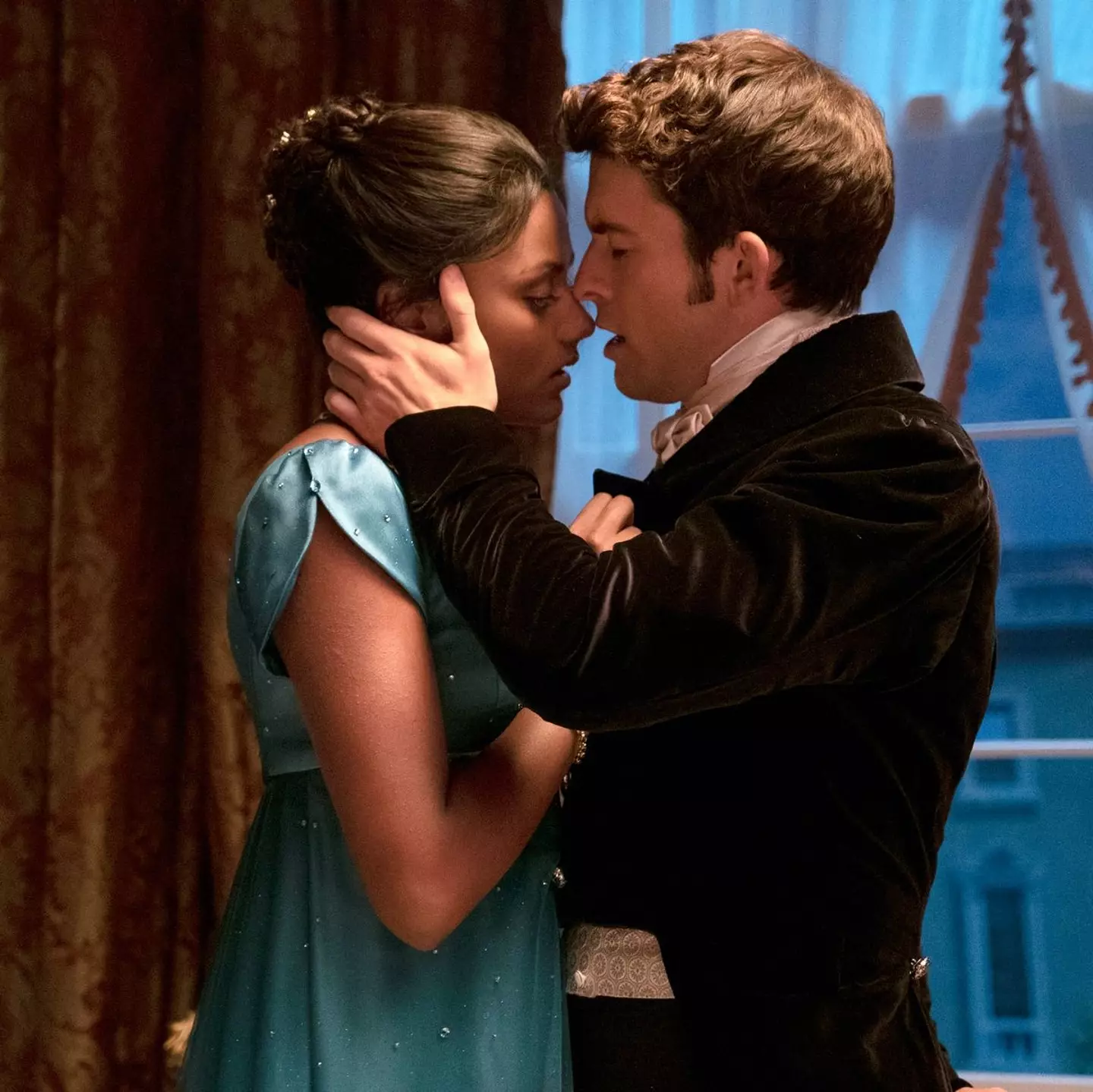 Anthony and Kate couldn't resist each other.