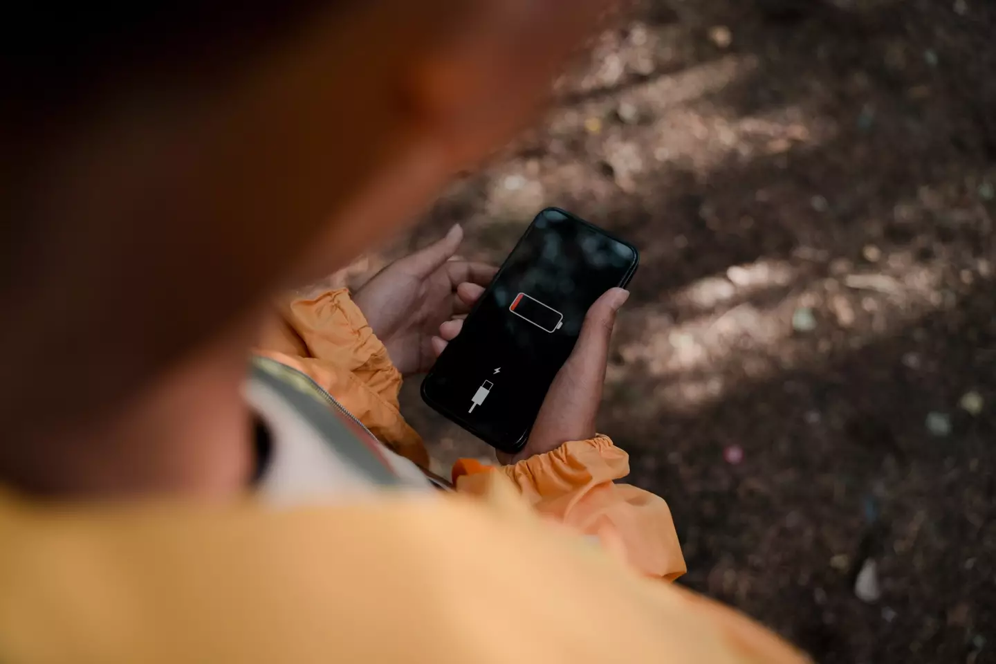 Some iPhone users have found that iOS 17.1 affects battery life.